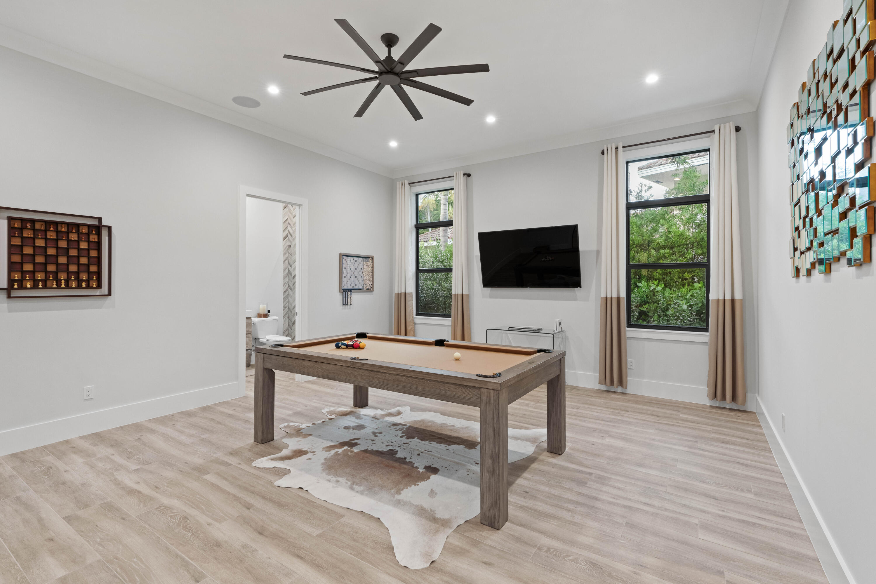 LANTANA POINT - Residential