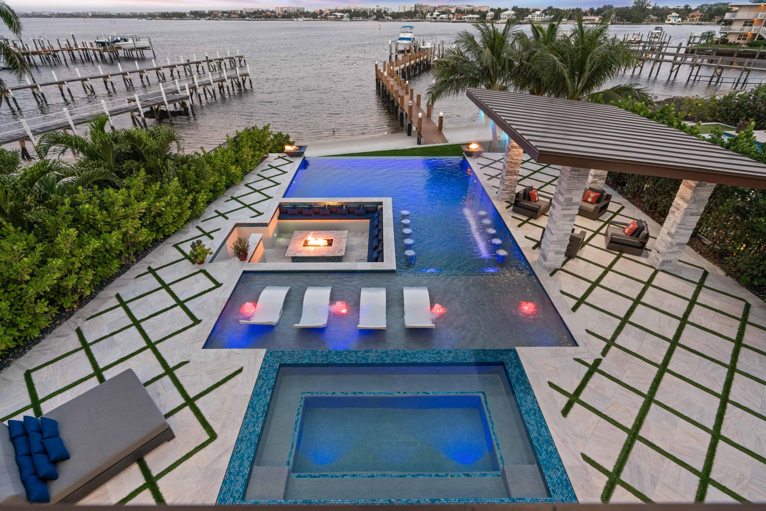 LANTANA POINT - Residential