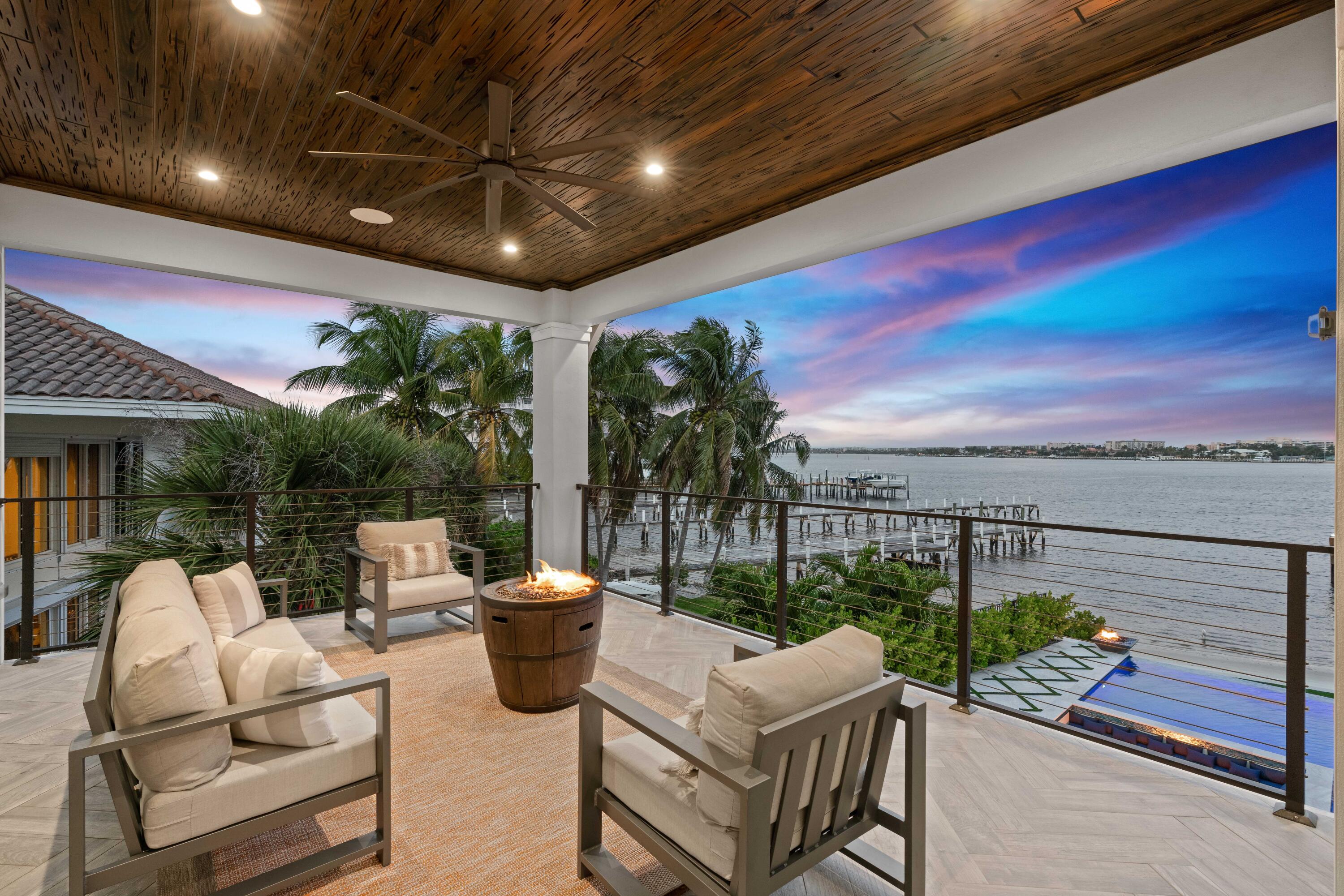 LANTANA POINT - Residential