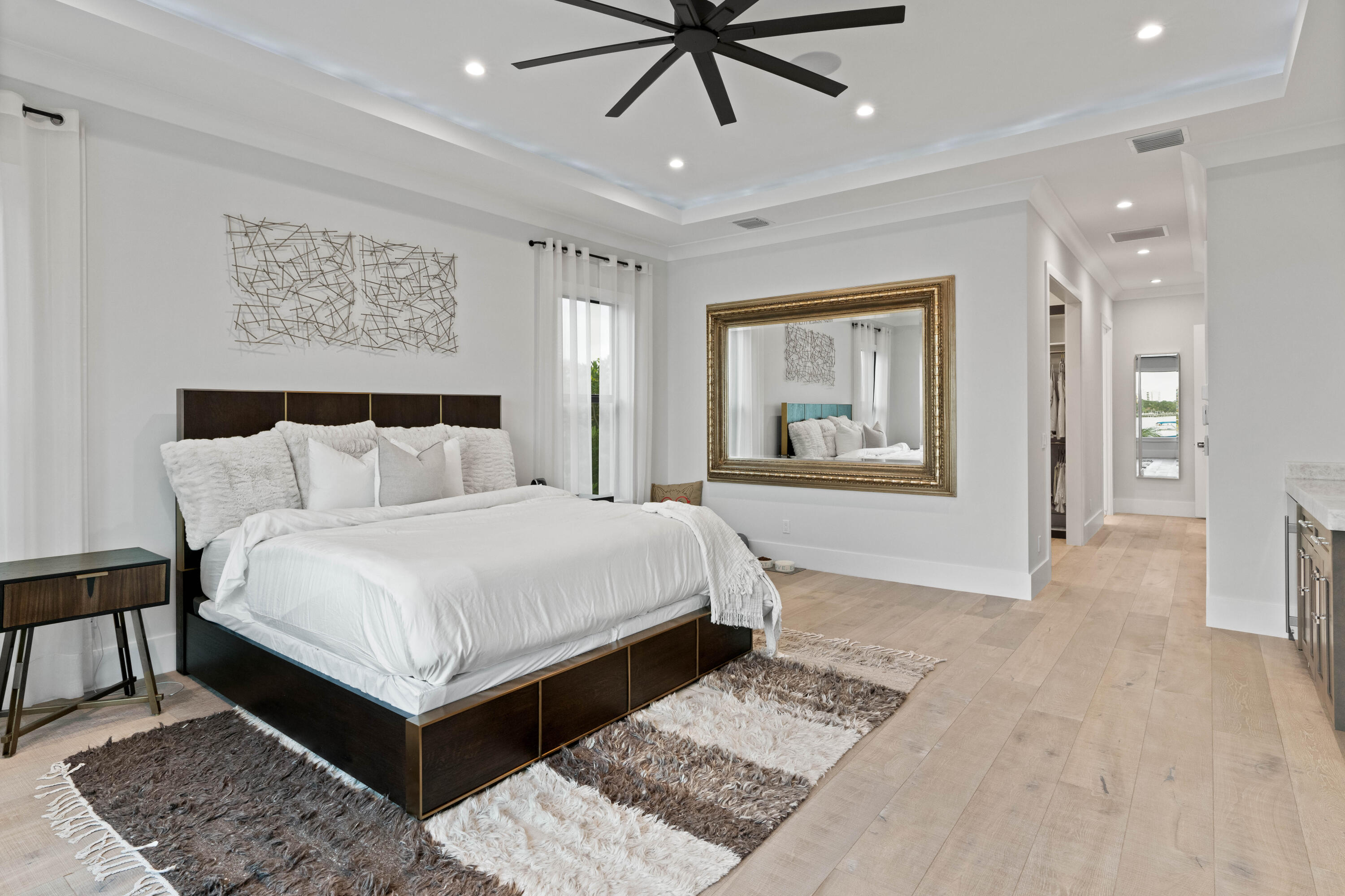 LANTANA POINT - Residential