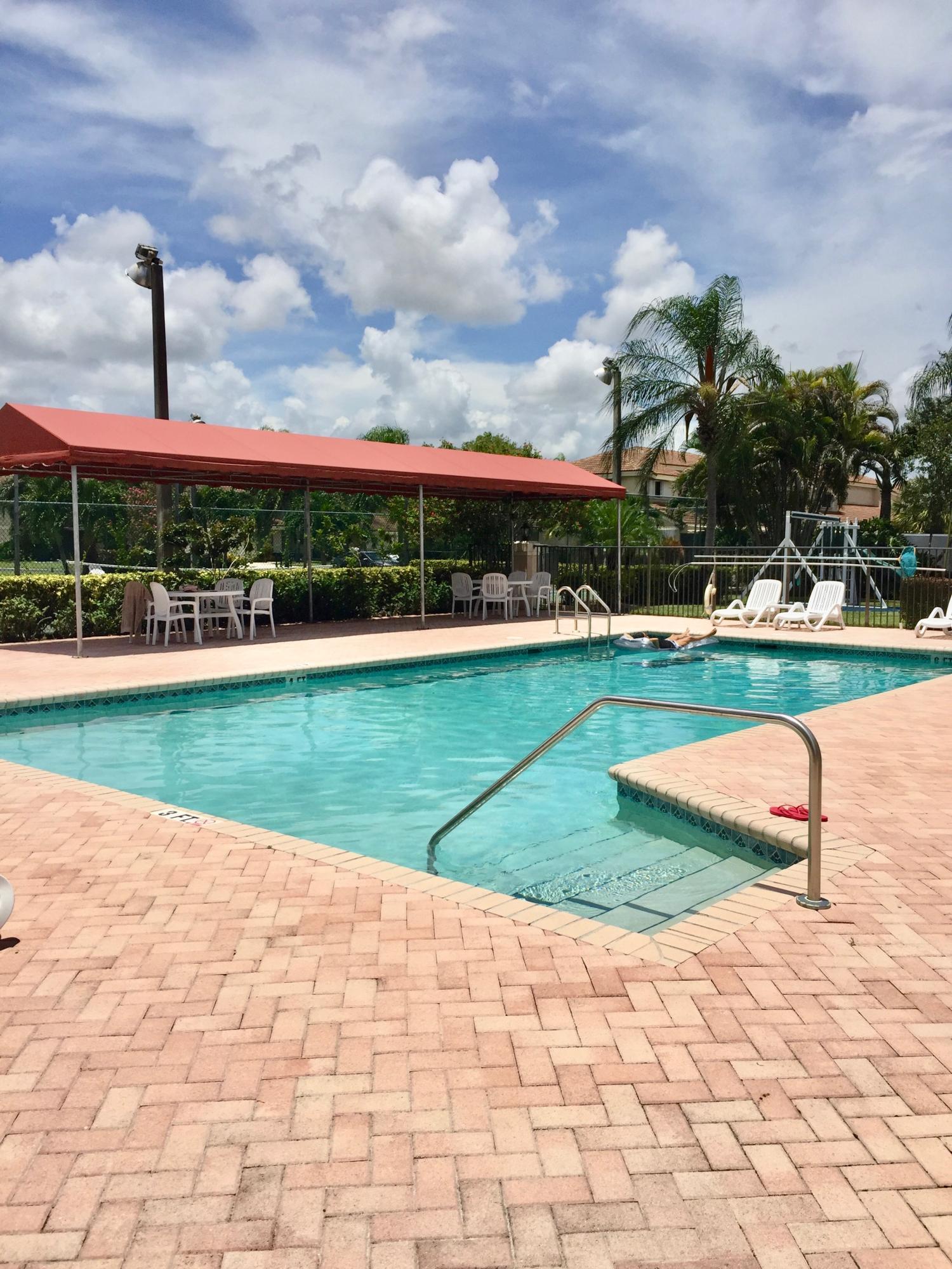 WEDGEWOOD ESTATES - Residential Lease