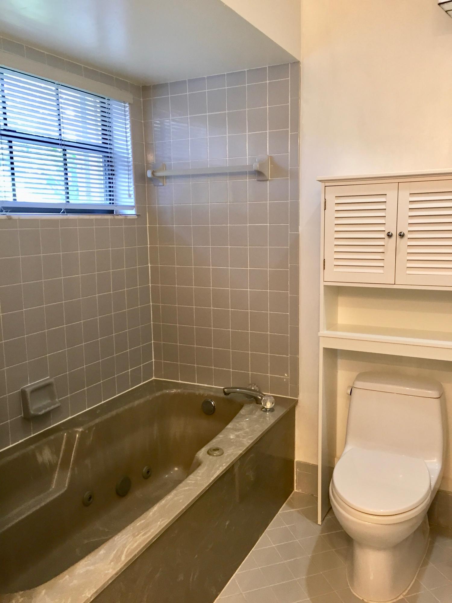 WEDGEWOOD ESTATES - Residential Lease