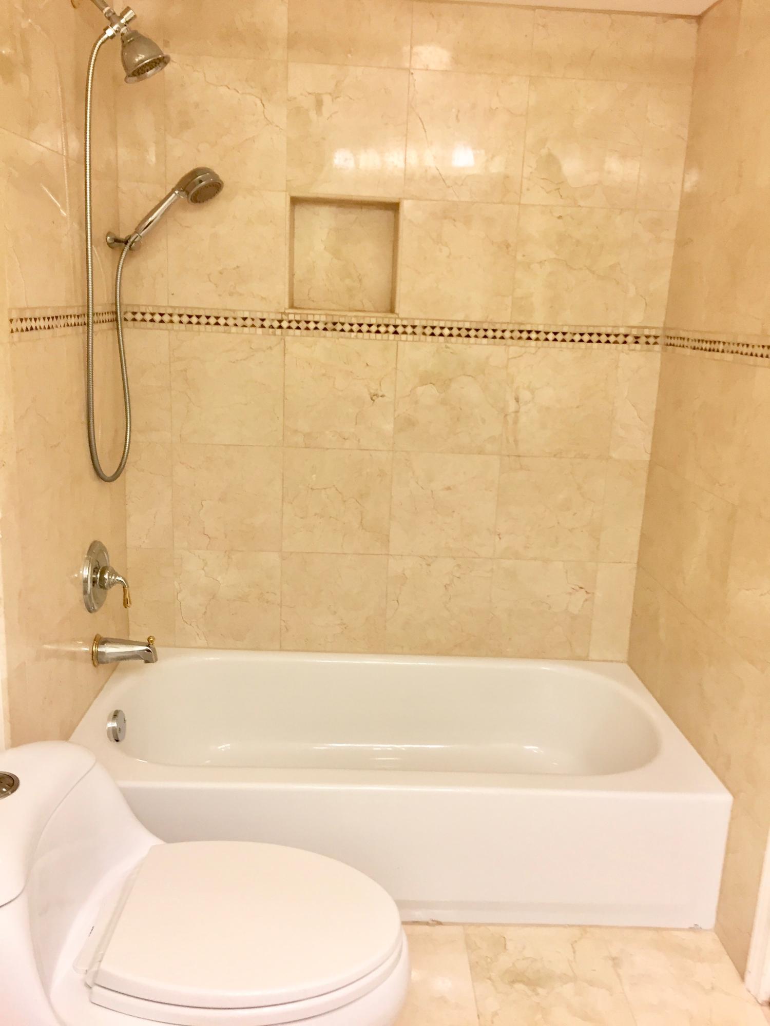 WEDGEWOOD ESTATES - Residential Lease