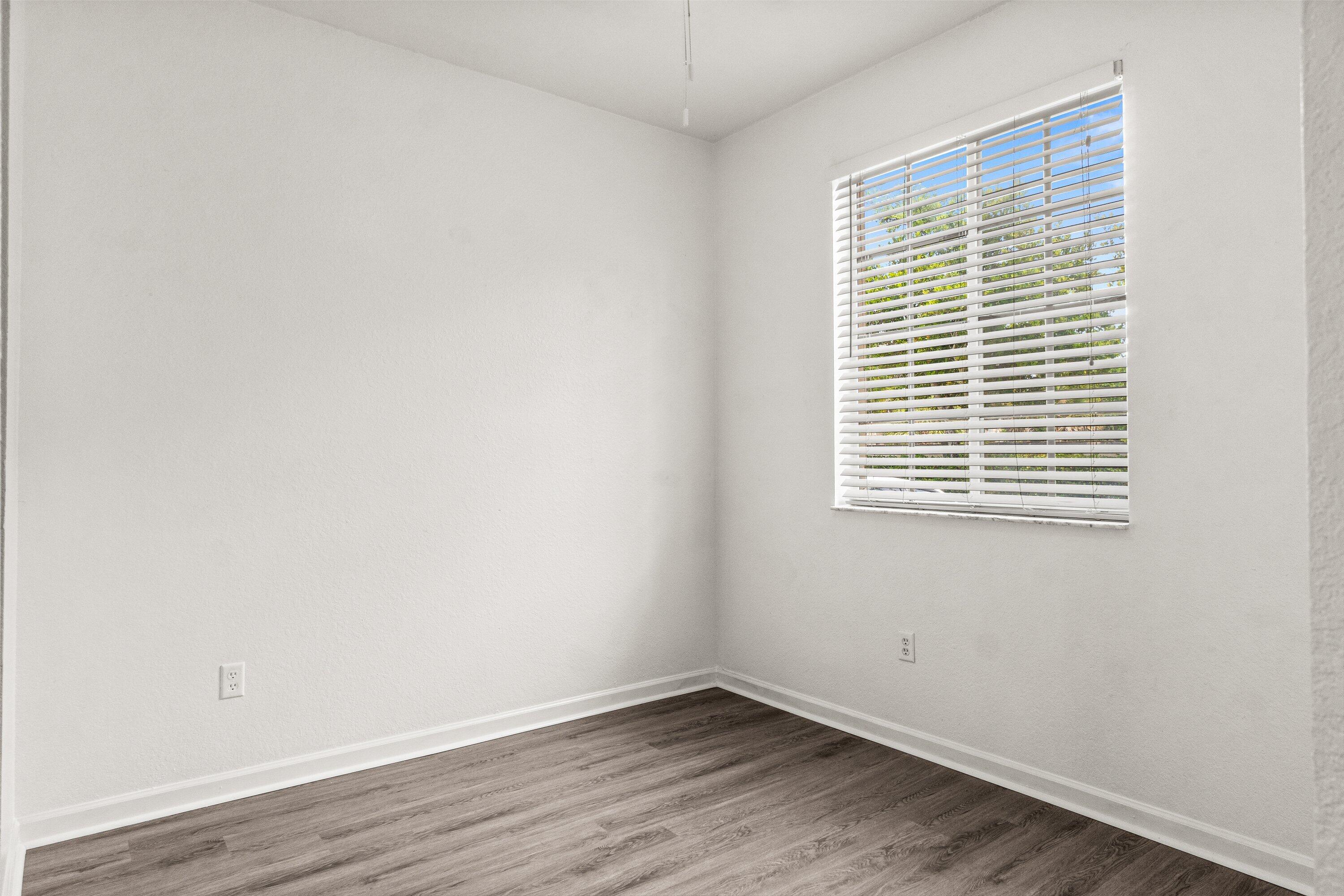 MARSH HARBOUR - Residential