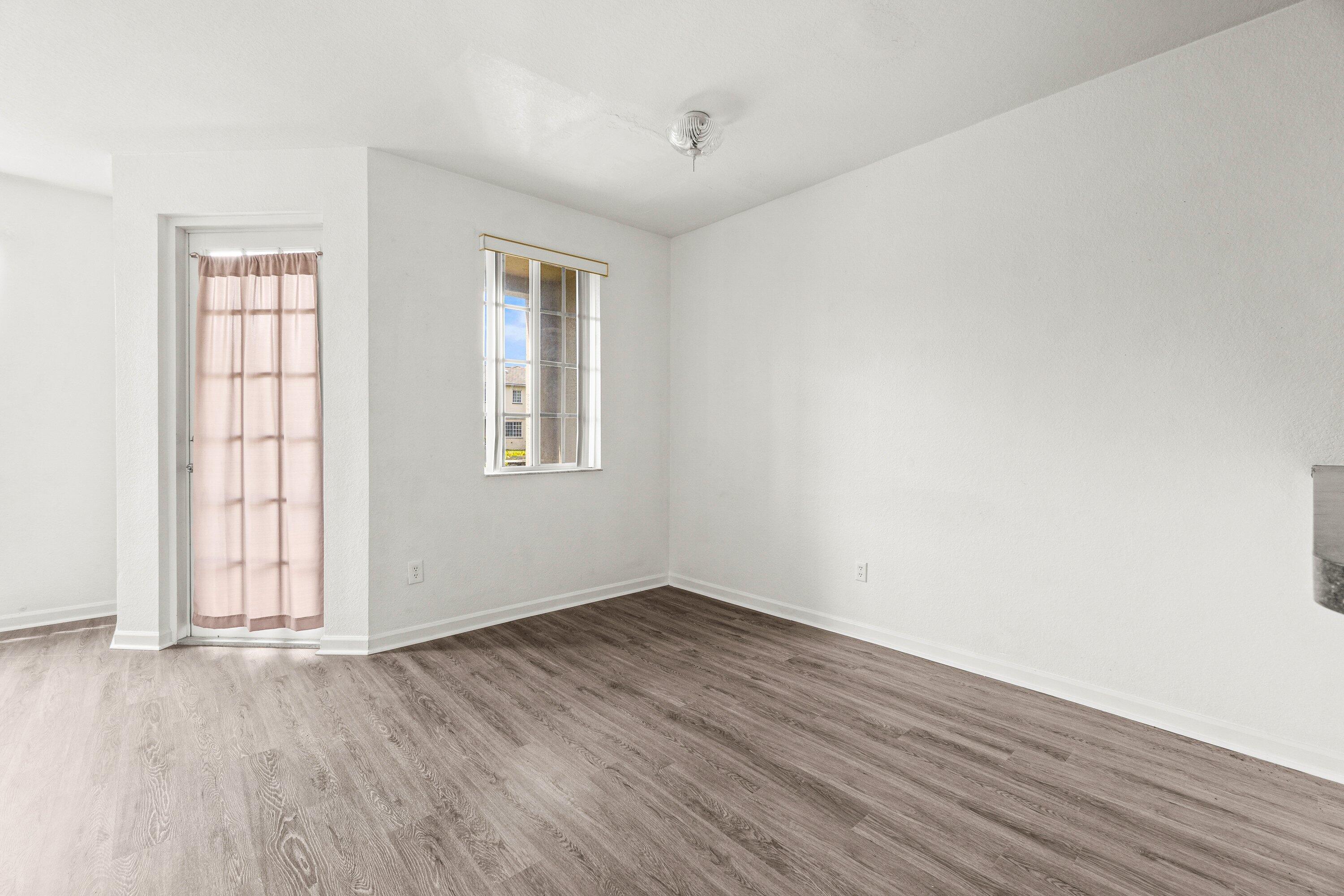 MARSH HARBOUR - Residential