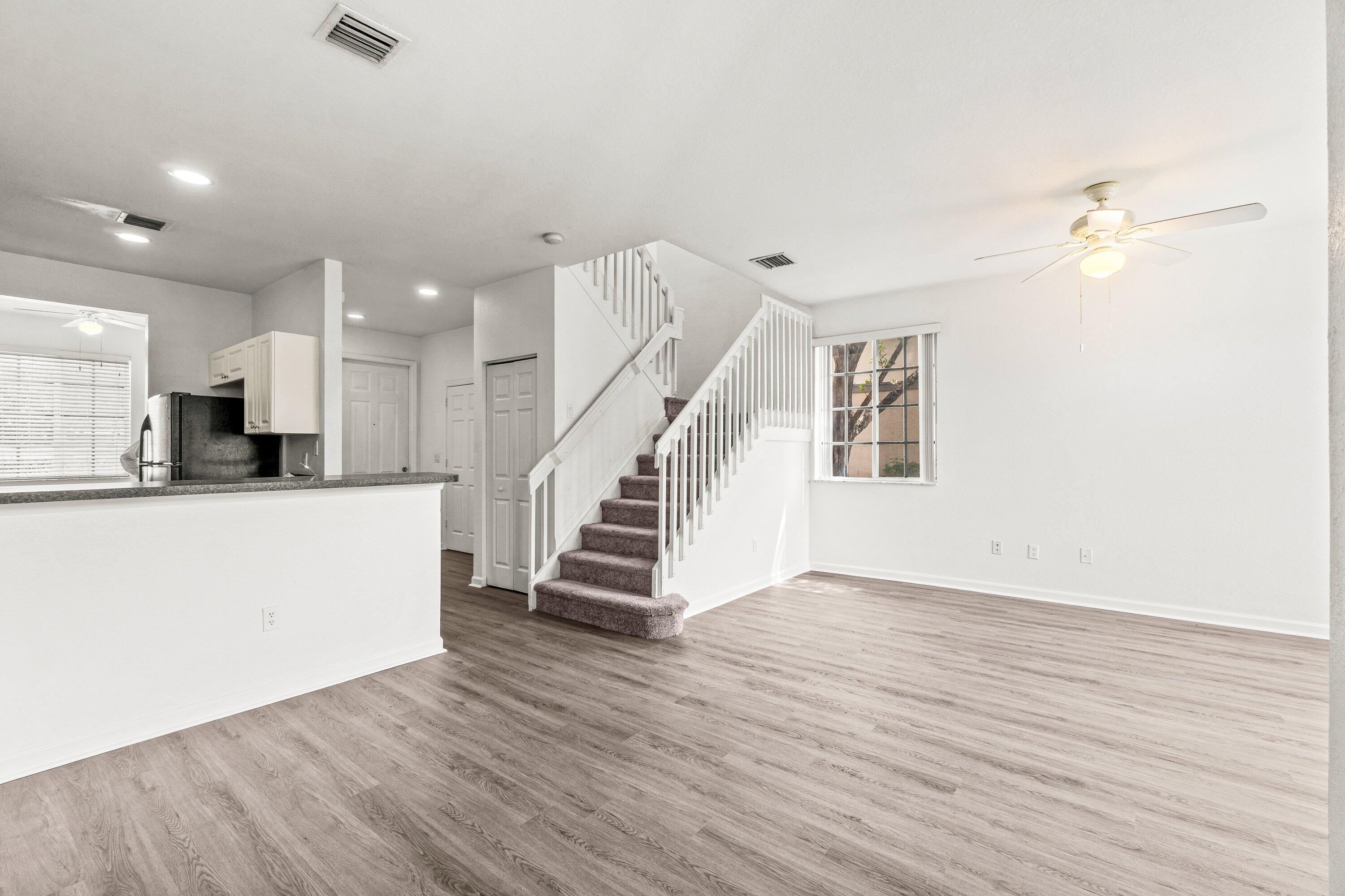 MARSH HARBOUR - Residential