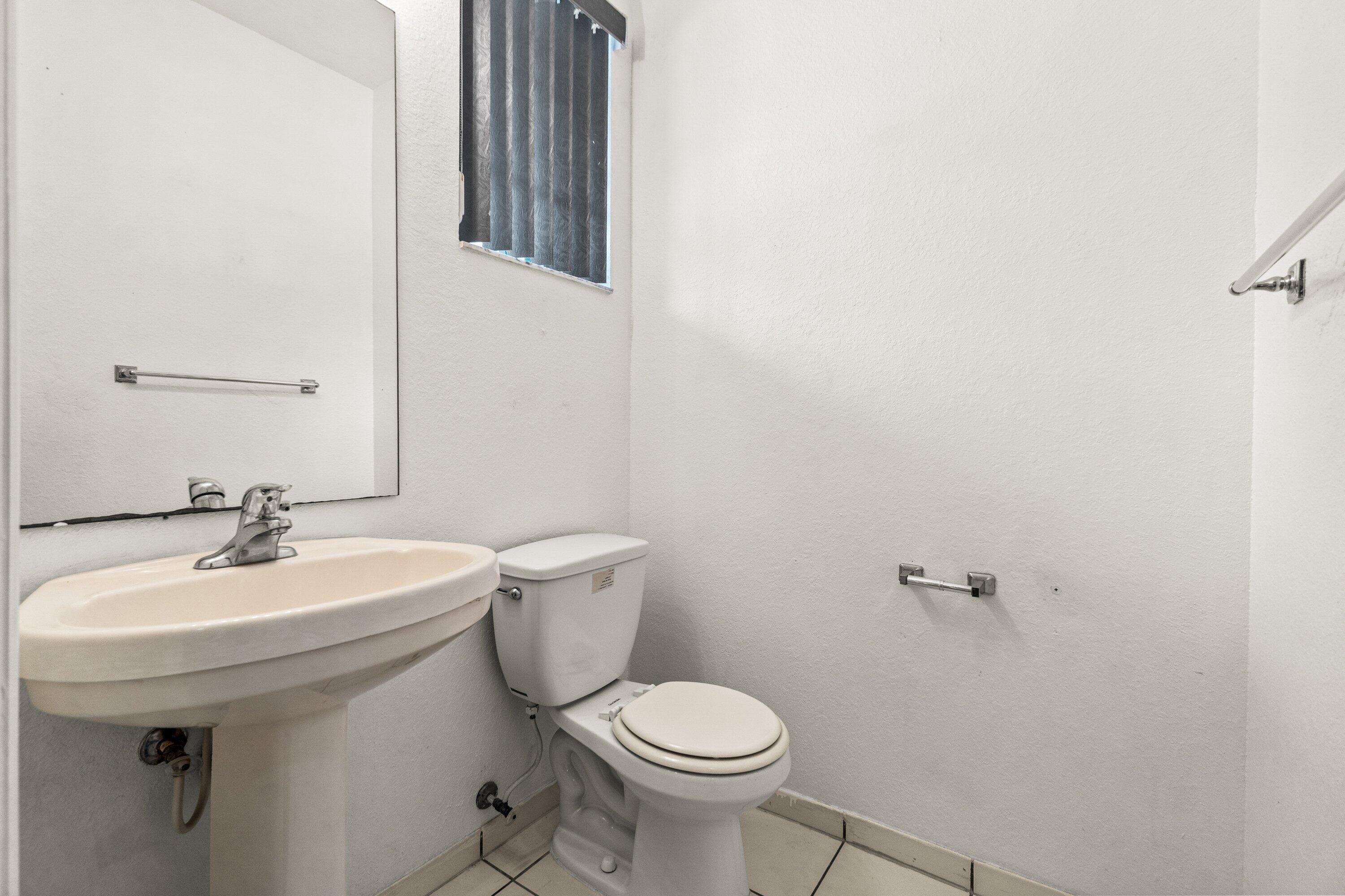 MARSH HARBOUR - Residential