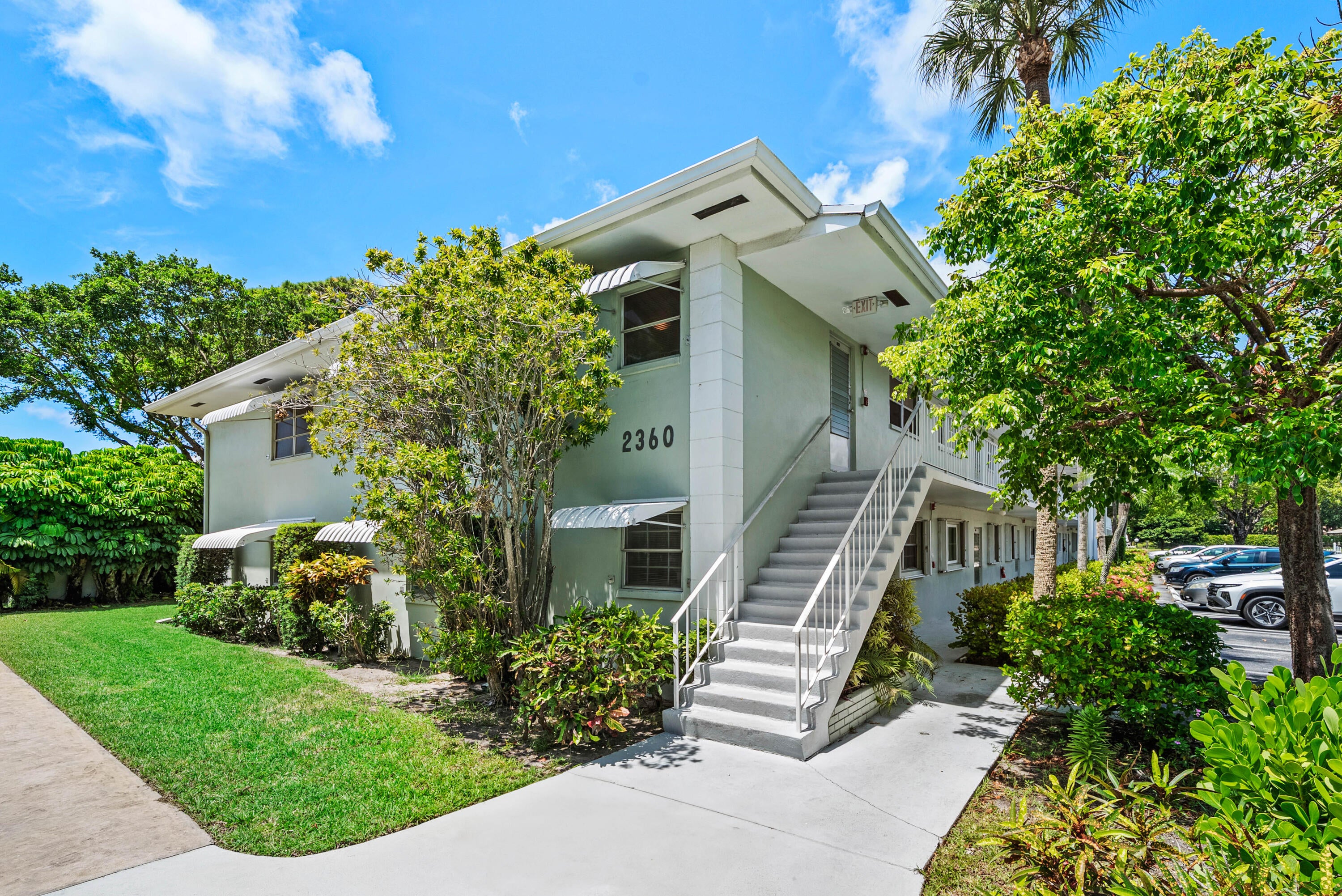 2360 SW 22nd Avenue 402, Delray Beach FL 33445