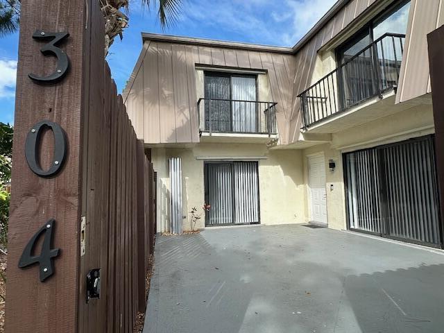 304 Miramar Lane C4