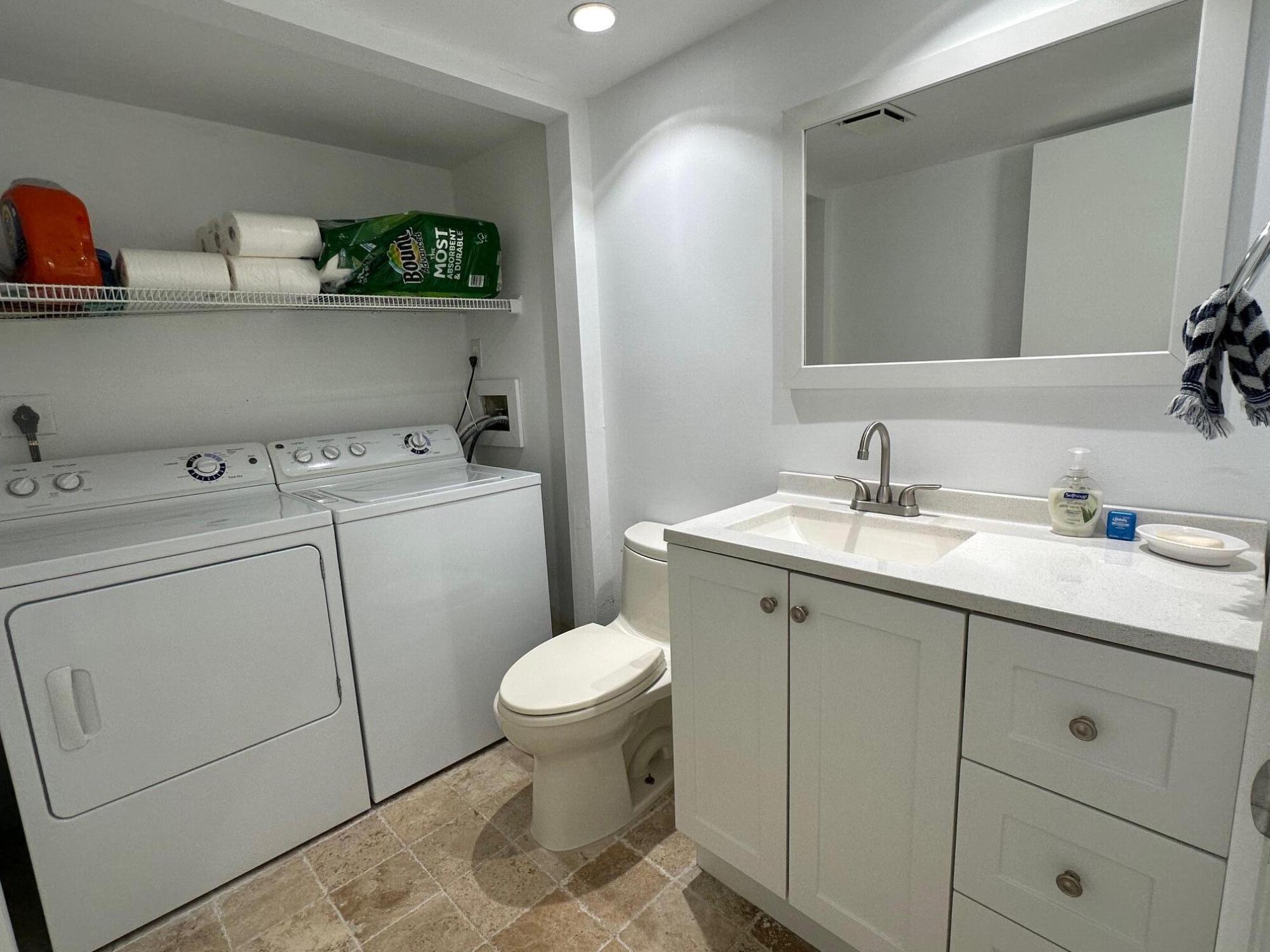 MIRAMAR TOWNHOMES FILED 10-23-79 - Residential