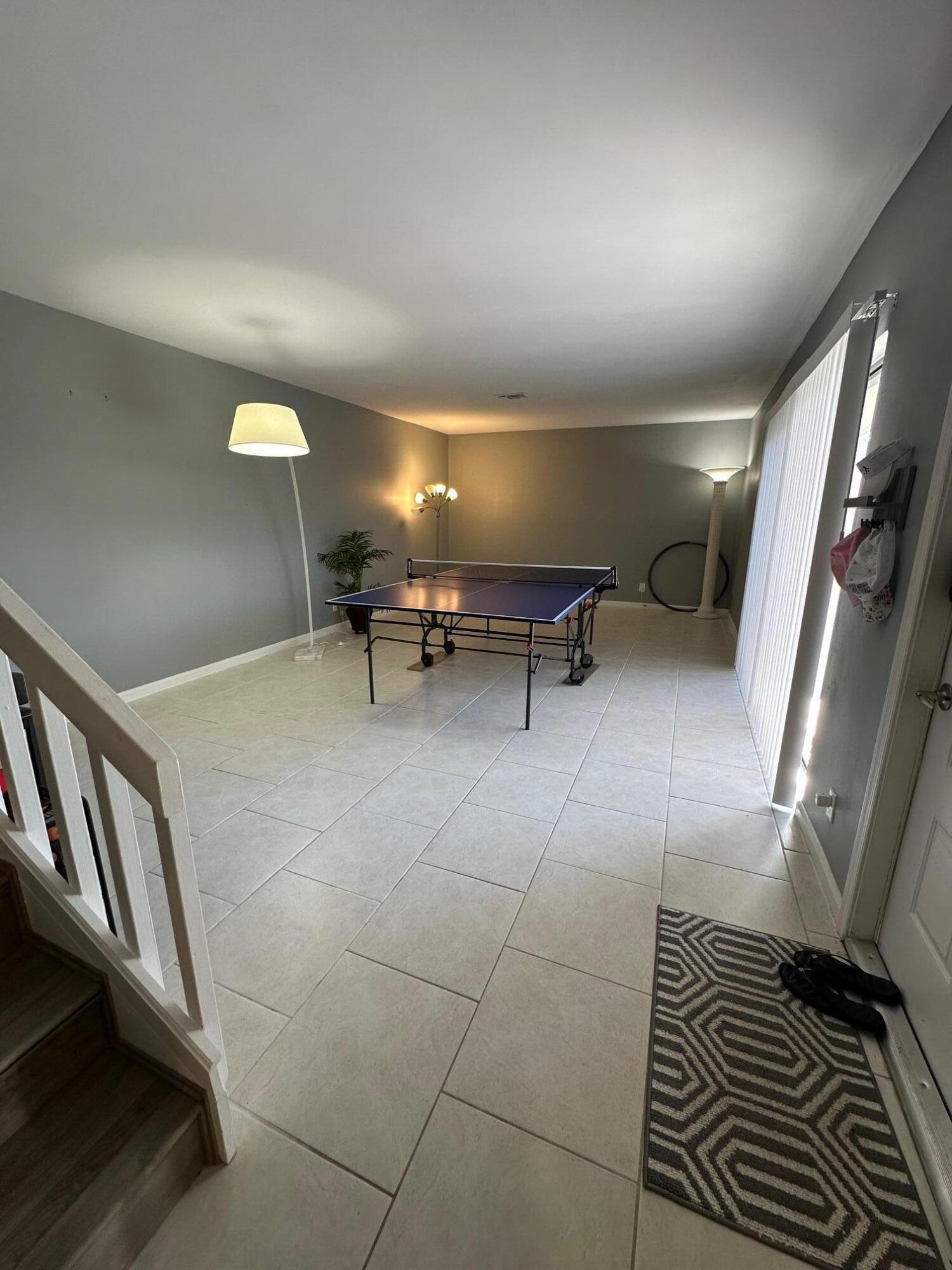 MIRAMAR TOWNHOMES FILED 10-23-79 - Residential