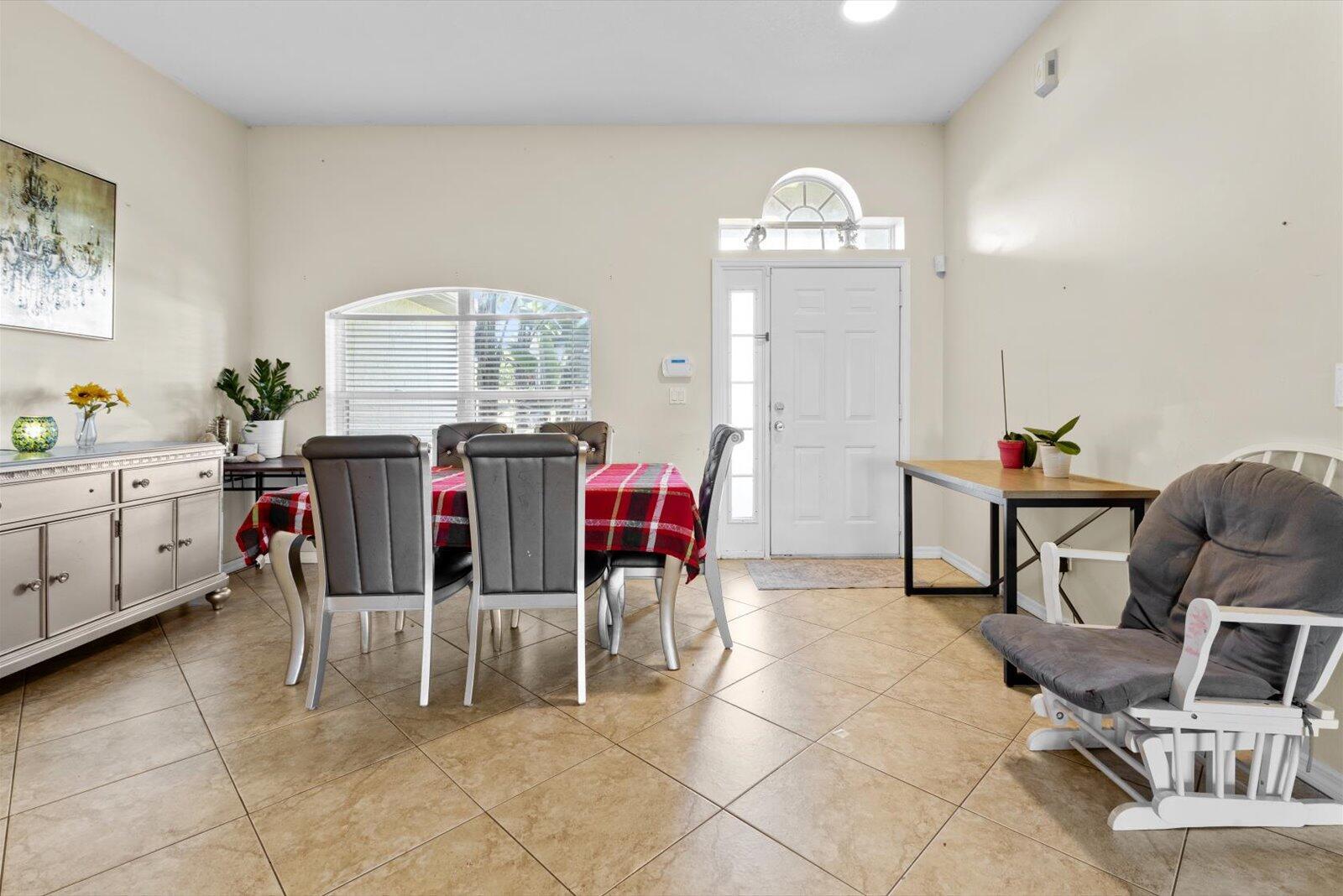 PORT ST LUCIE SECTION 46 1ST REPLAT - Residential