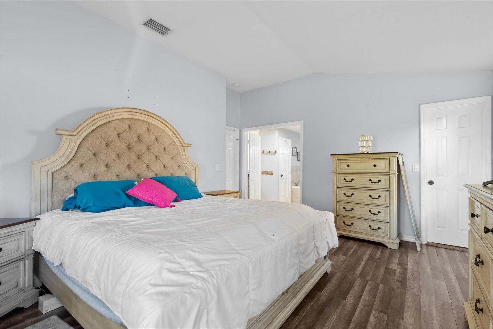 PORT ST LUCIE SECTION 46 1ST REPLAT - Residential