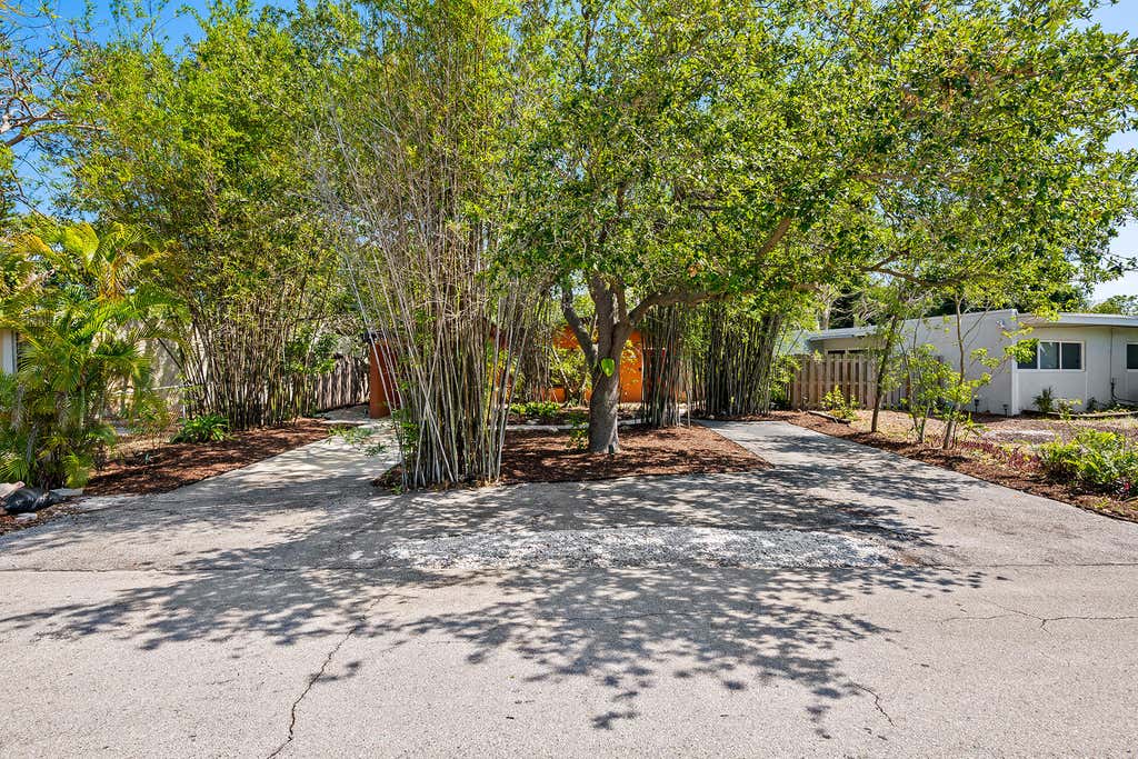 Photo of 408 Manchester Street, Boca Raton, FL 33487 (MLS # R10966558)