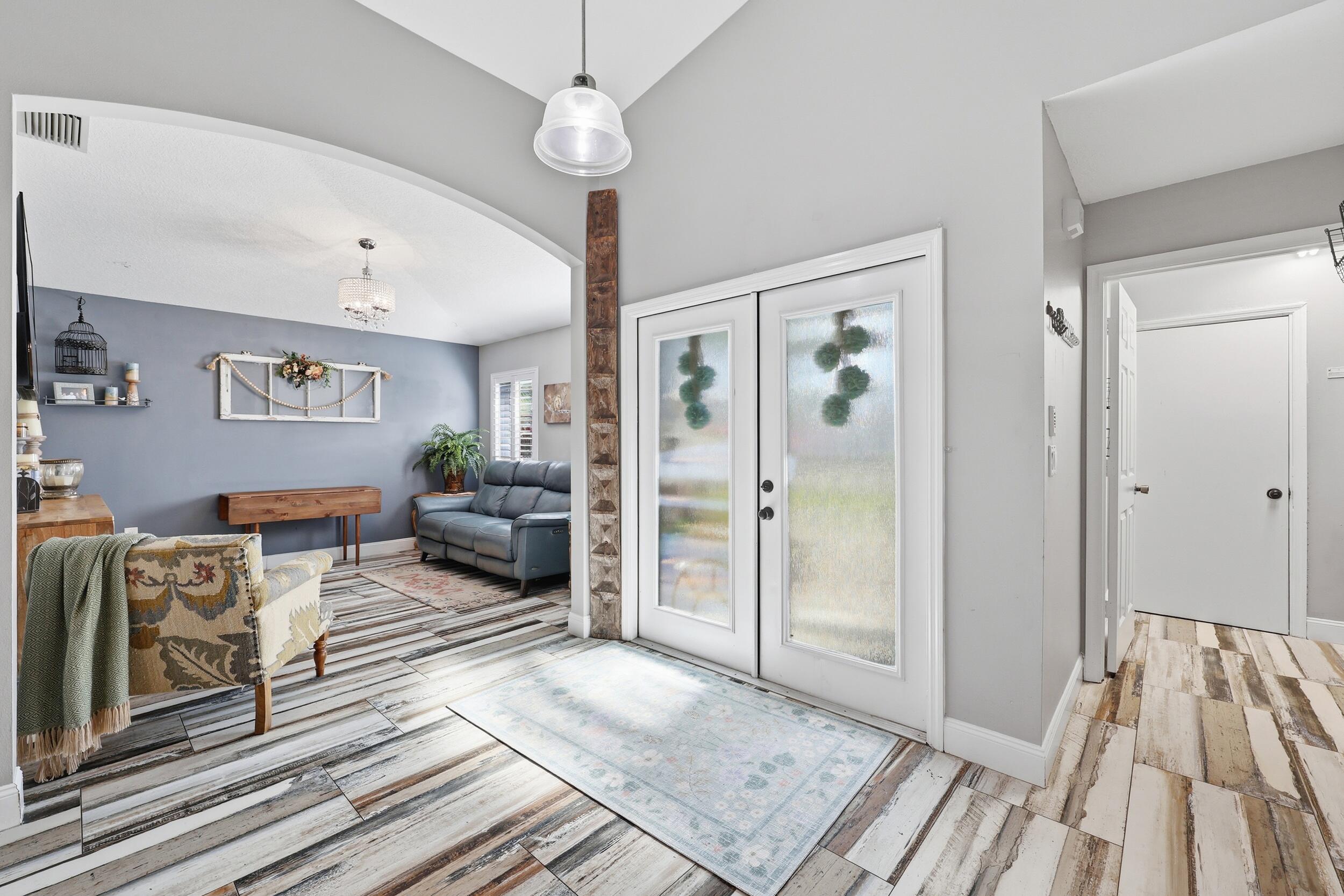 LAKEFOREST AT ST LUCIE WEST PHASE 1 - Residential