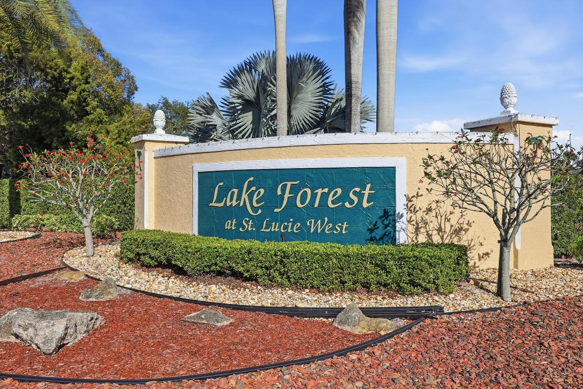 LAKEFOREST AT ST LUCIE WEST PHASE 1 - Residential