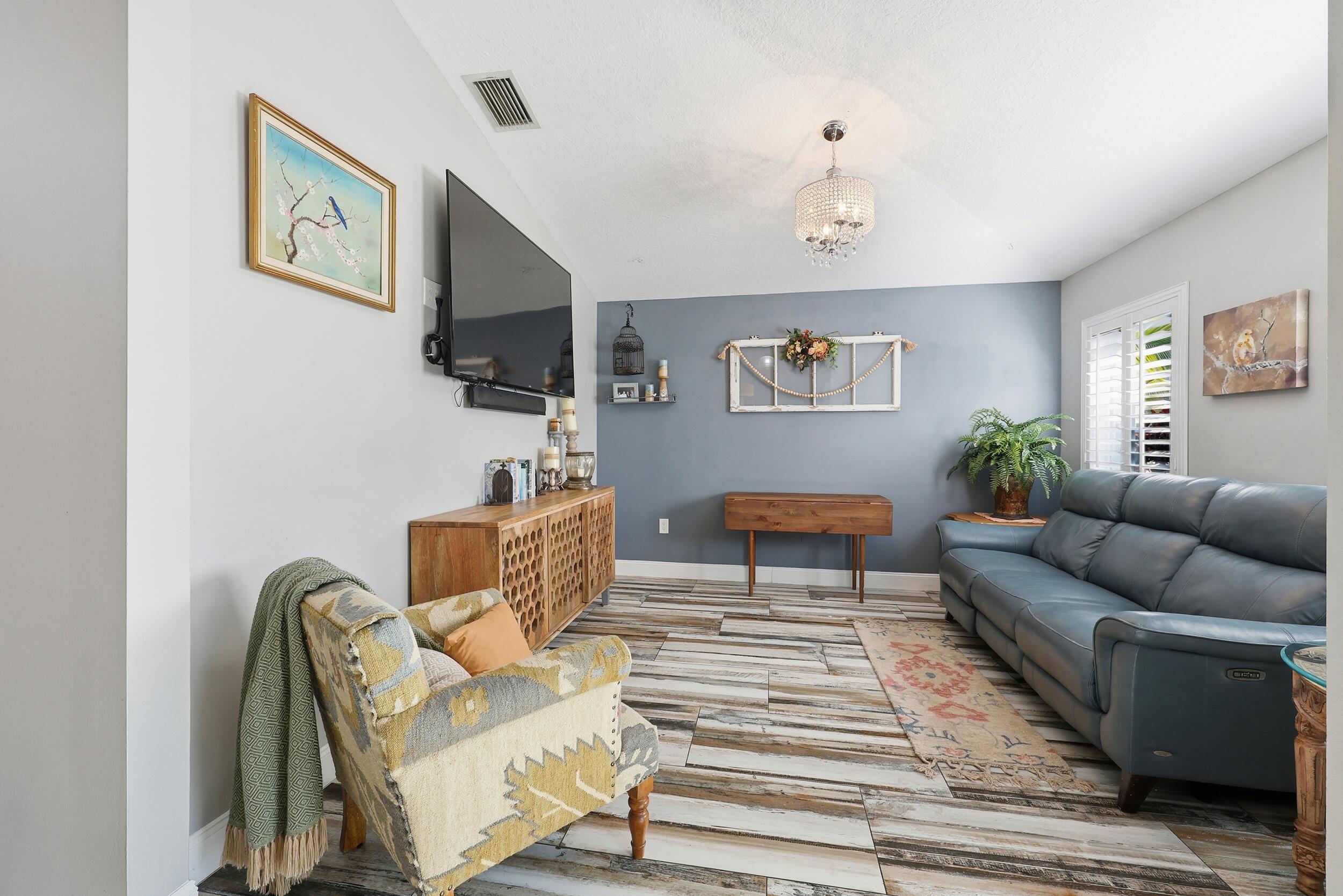 LAKEFOREST AT ST LUCIE WEST PHASE 1 - Residential