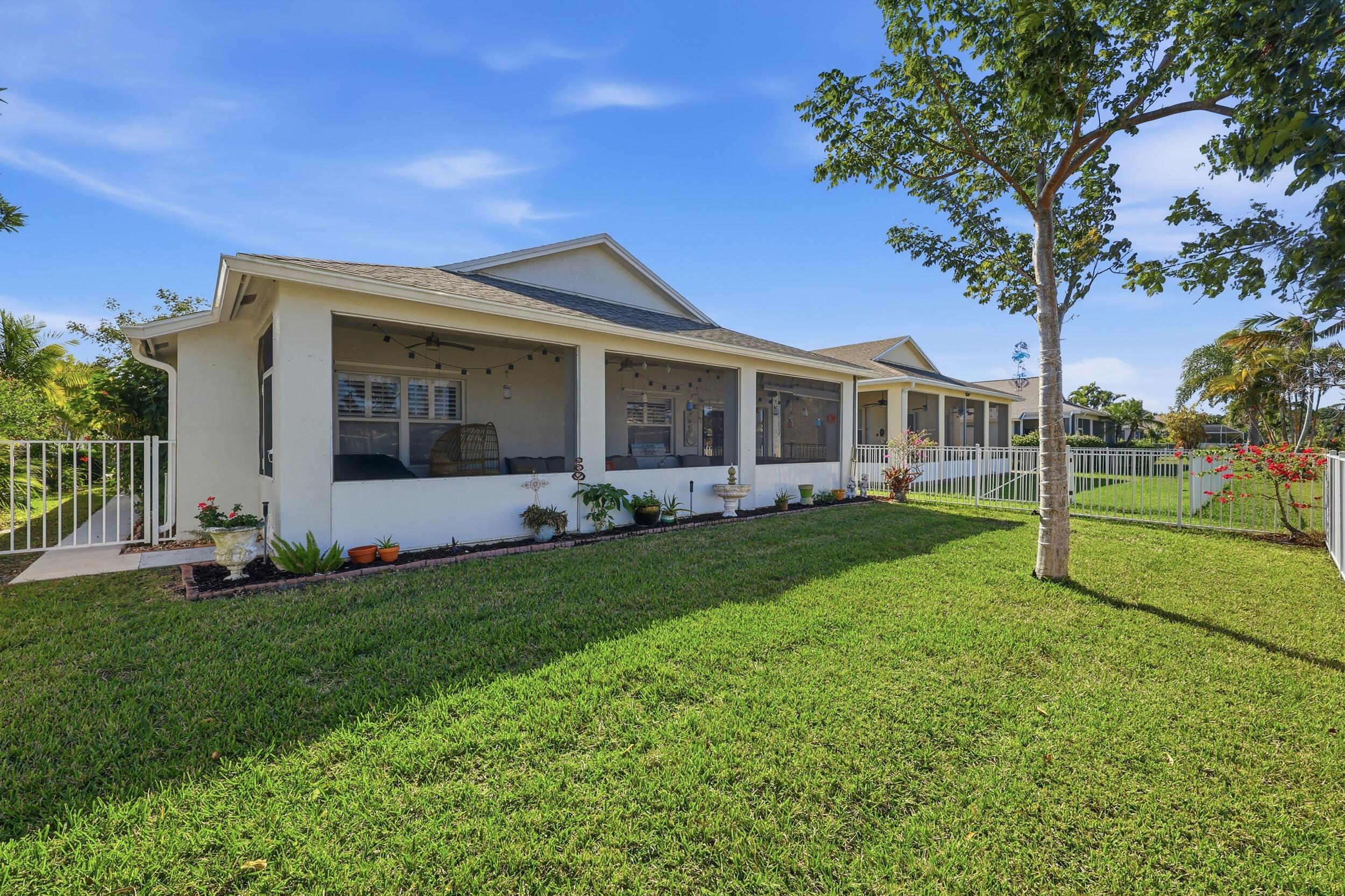 LAKEFOREST AT ST LUCIE WEST PHASE 1 - Residential