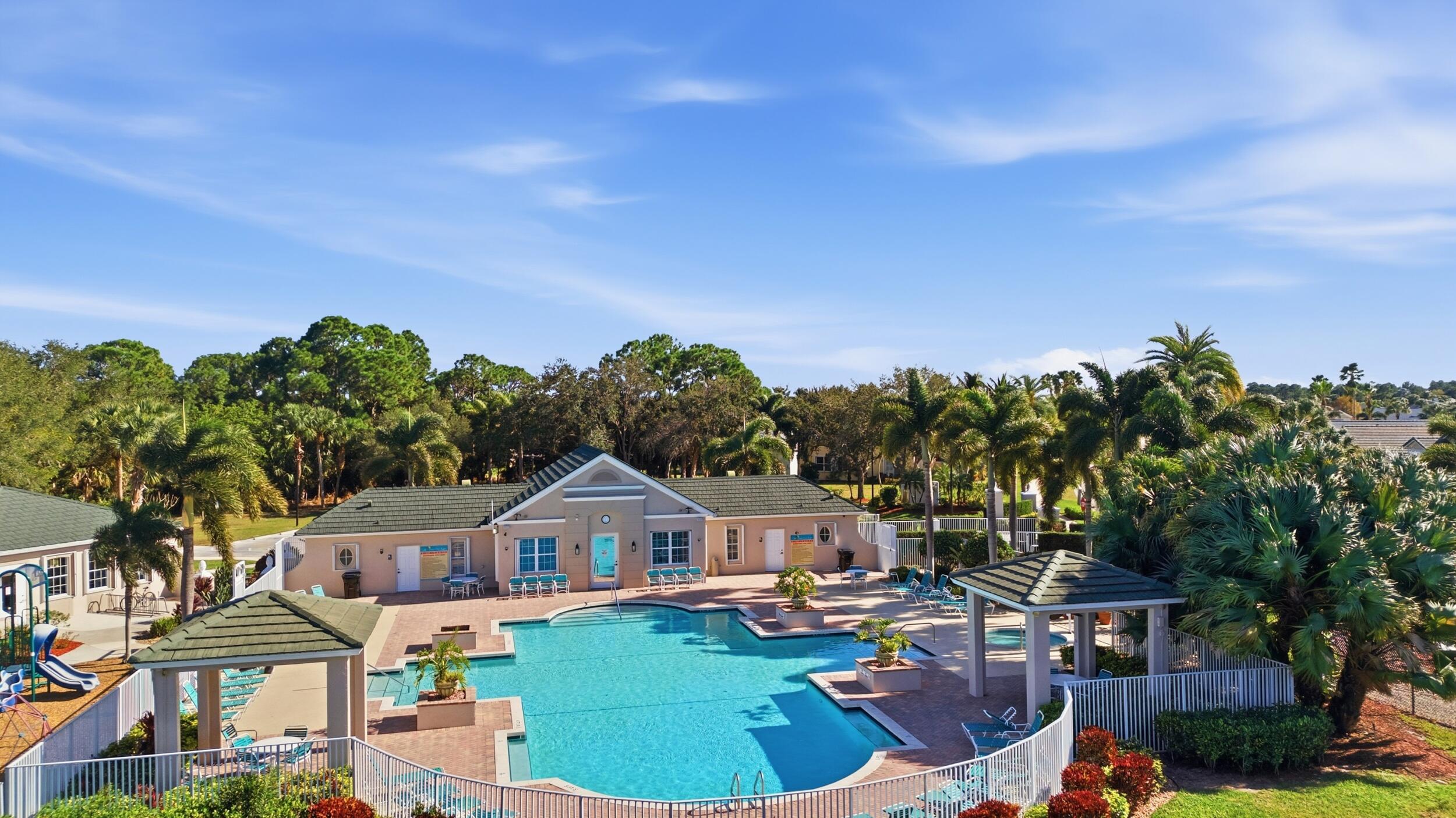 LAKEFOREST AT ST LUCIE WEST PHASE 1 - Residential