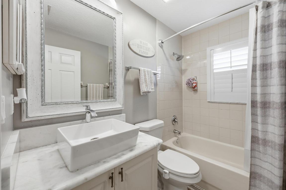 LAKEFOREST AT ST LUCIE WEST PHASE 1 - Residential