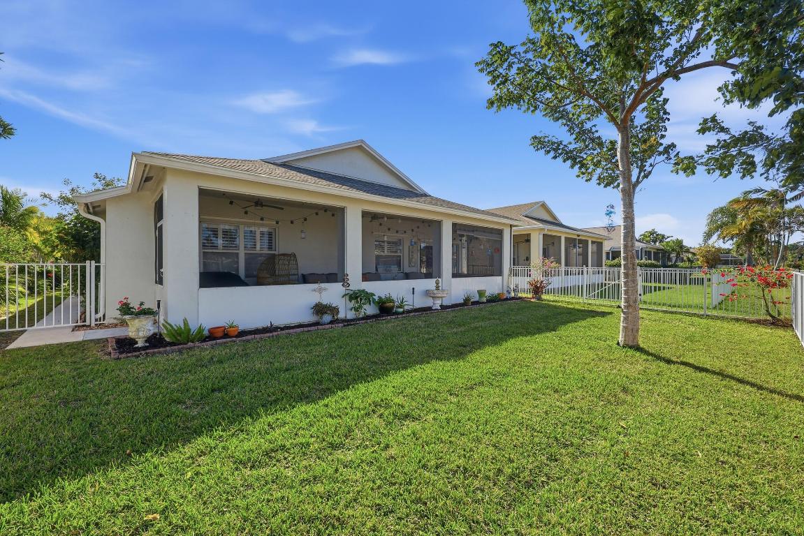 LAKEFOREST AT ST LUCIE WEST PHASE 1 - Residential