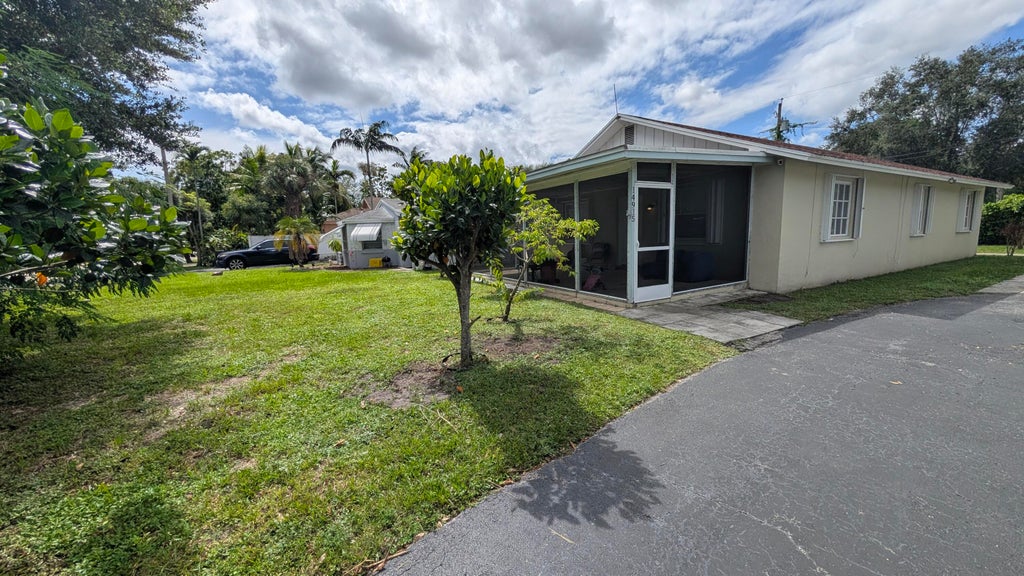 Photo of 14915 WHATLEY Road, Delray Beach, FL 33445 (MLS # B26091405)