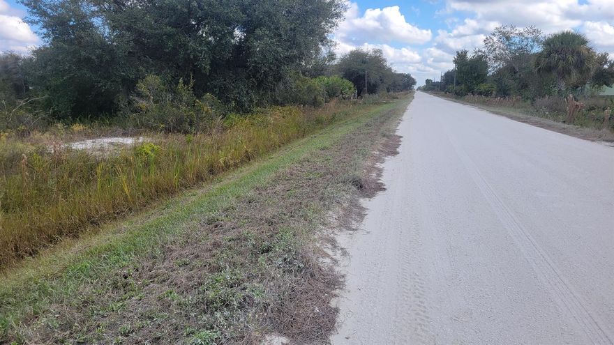 Owner can enjoy the privacy of a rural setting and build a dream home on this spacious 1.25-acre lot in the Viking Estates. Property can be used for recreational and hunting purposes also.