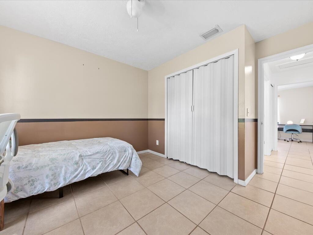 PORT ST LUCIE SECTION 9 - Residential