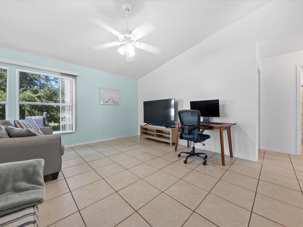 PORT ST LUCIE SECTION 9 - Residential