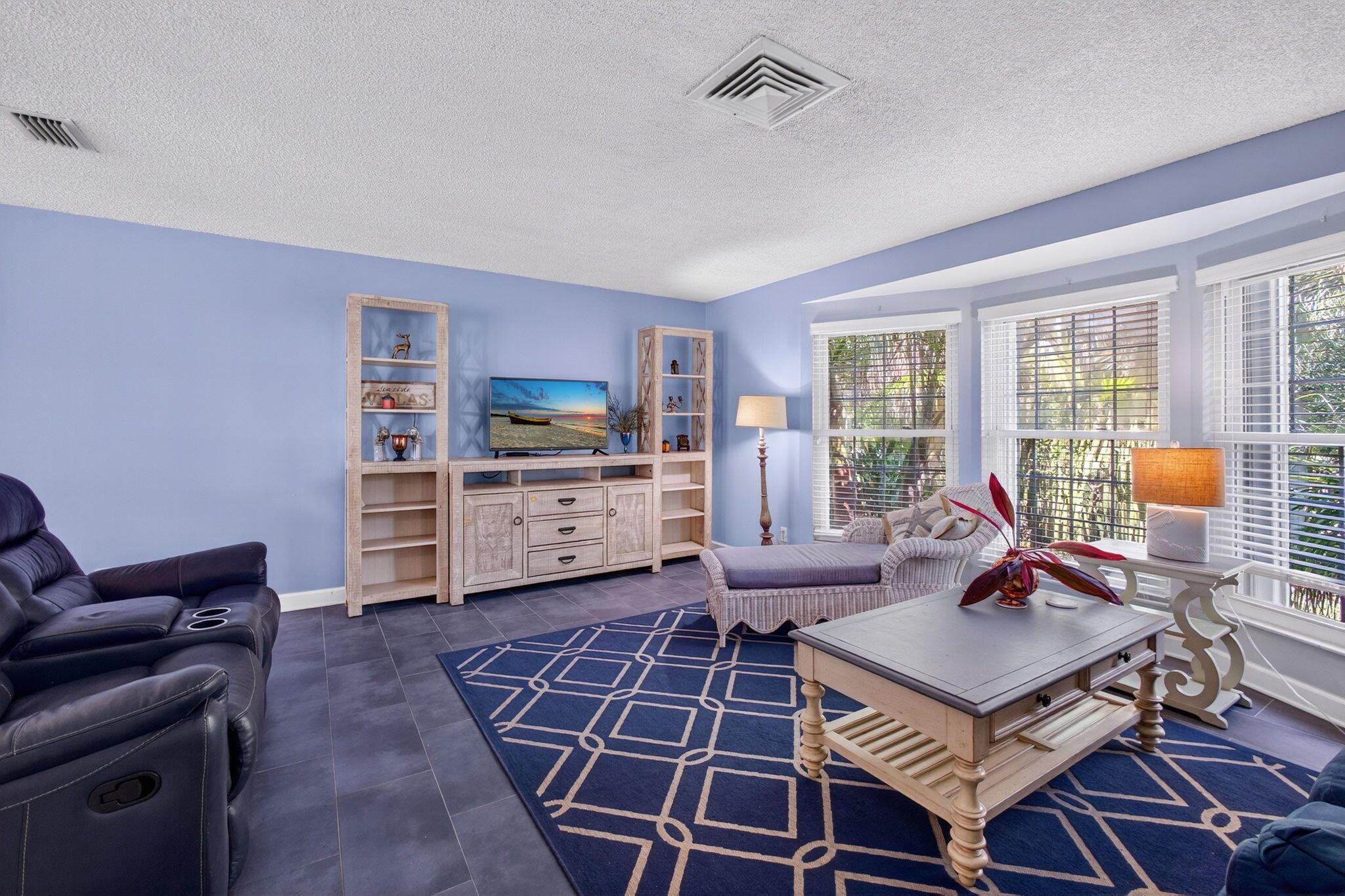 SURFSIDE UNIT 2 - Residential Lease