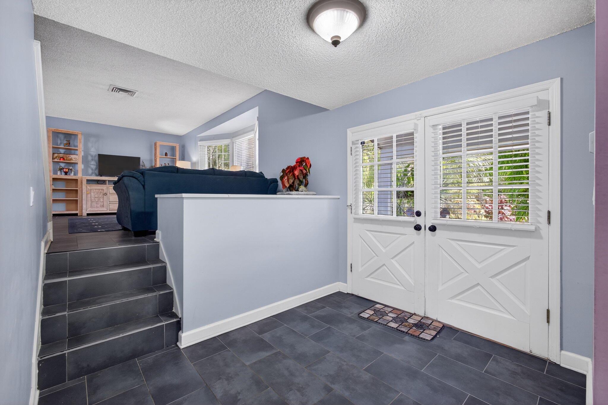 SURFSIDE UNIT 2 - Residential Lease