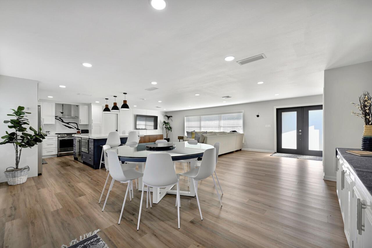 206 Colony Road