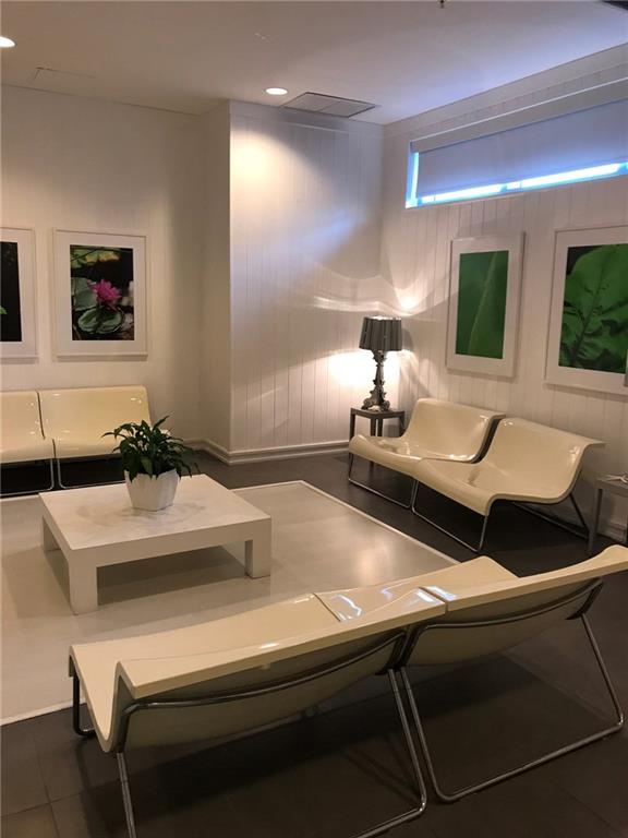 Ivy Condo - Residential Lease