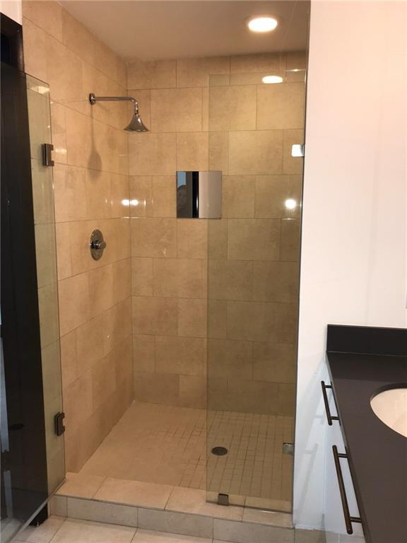 Ivy Condo - Residential Lease