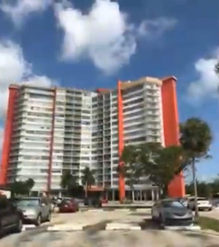 BUCKLEY TOWERS CONDO - EAST BLDG - Residential Lease