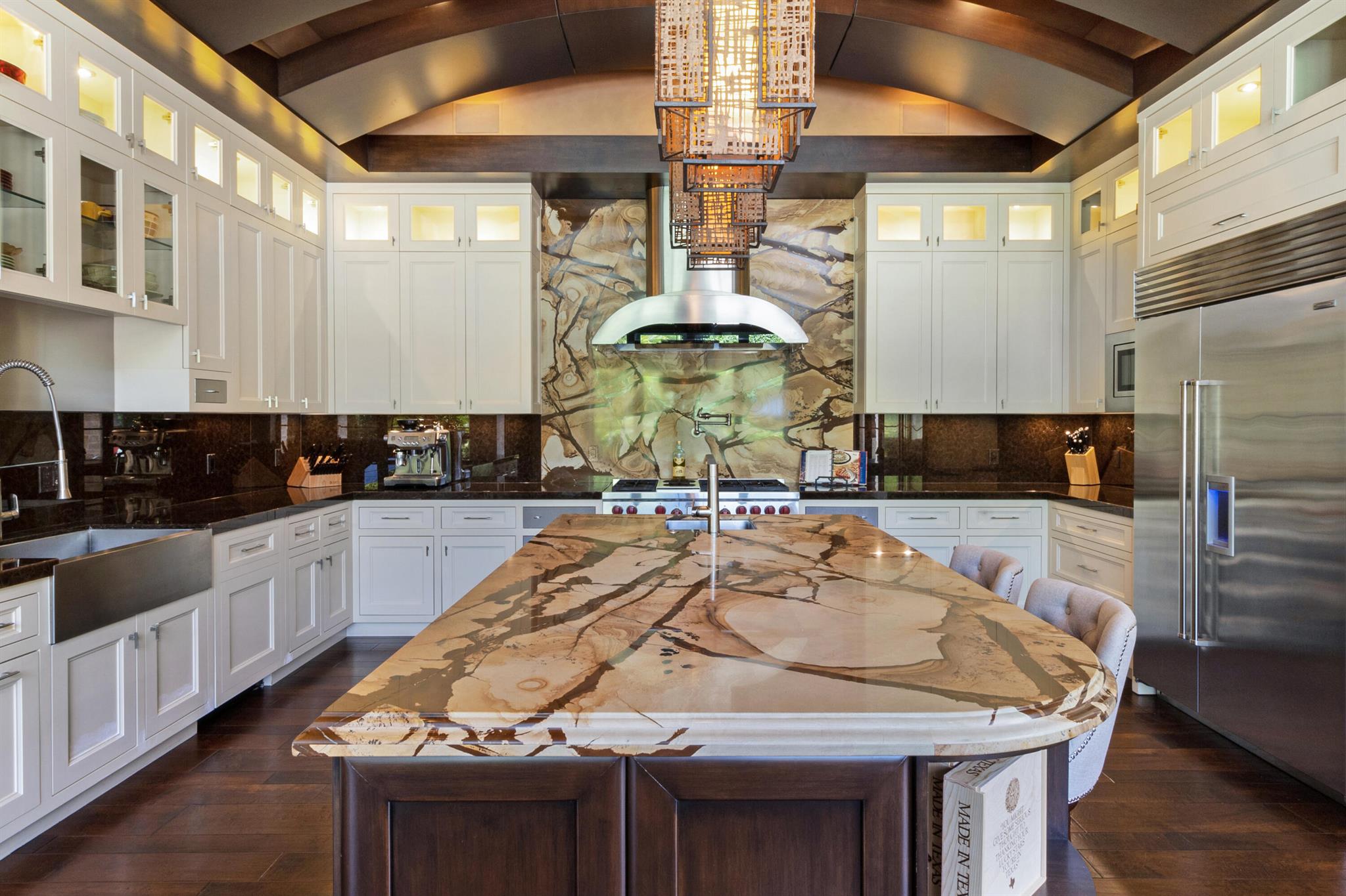 MAPLEWOOD - Residential