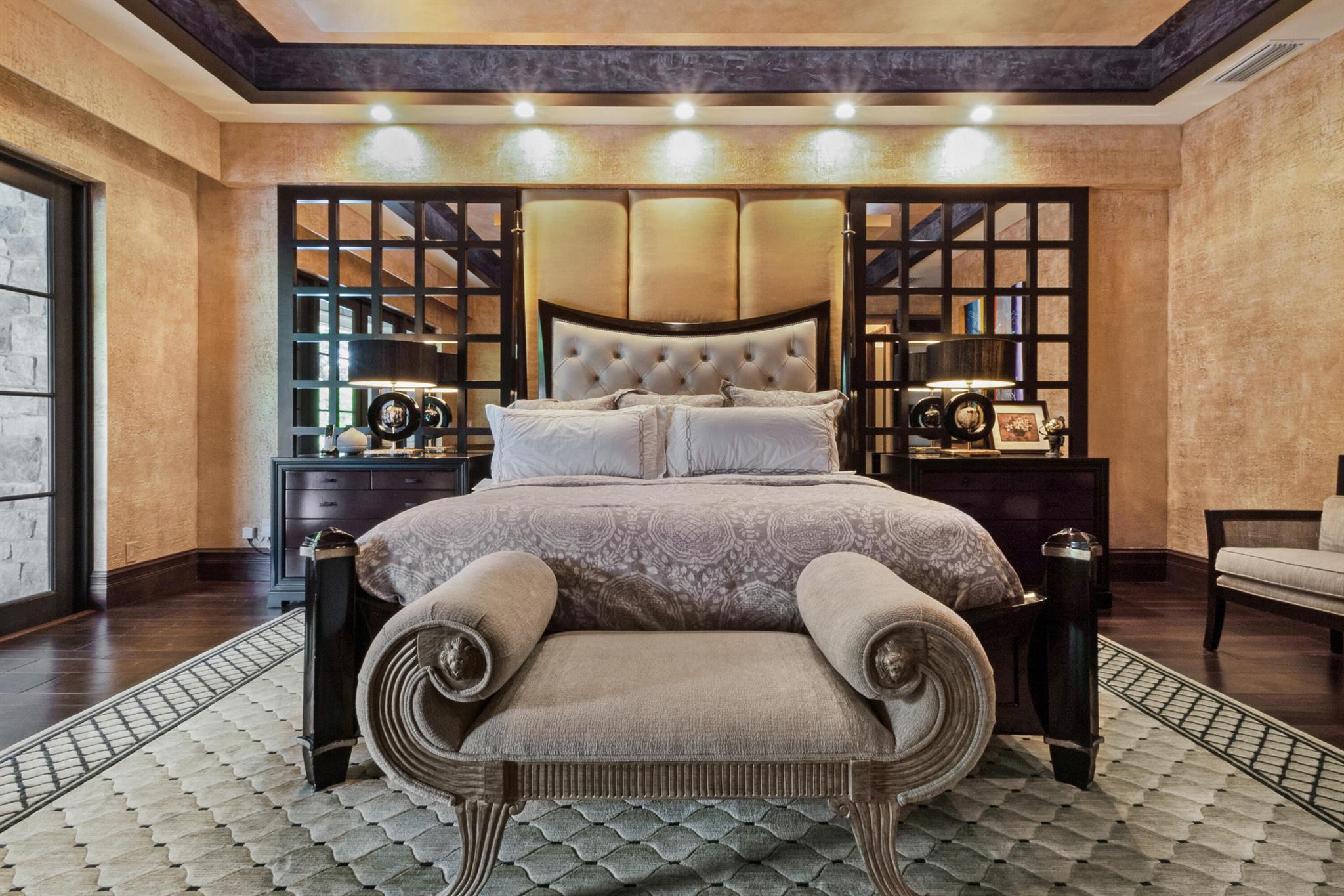 MAPLEWOOD - Residential