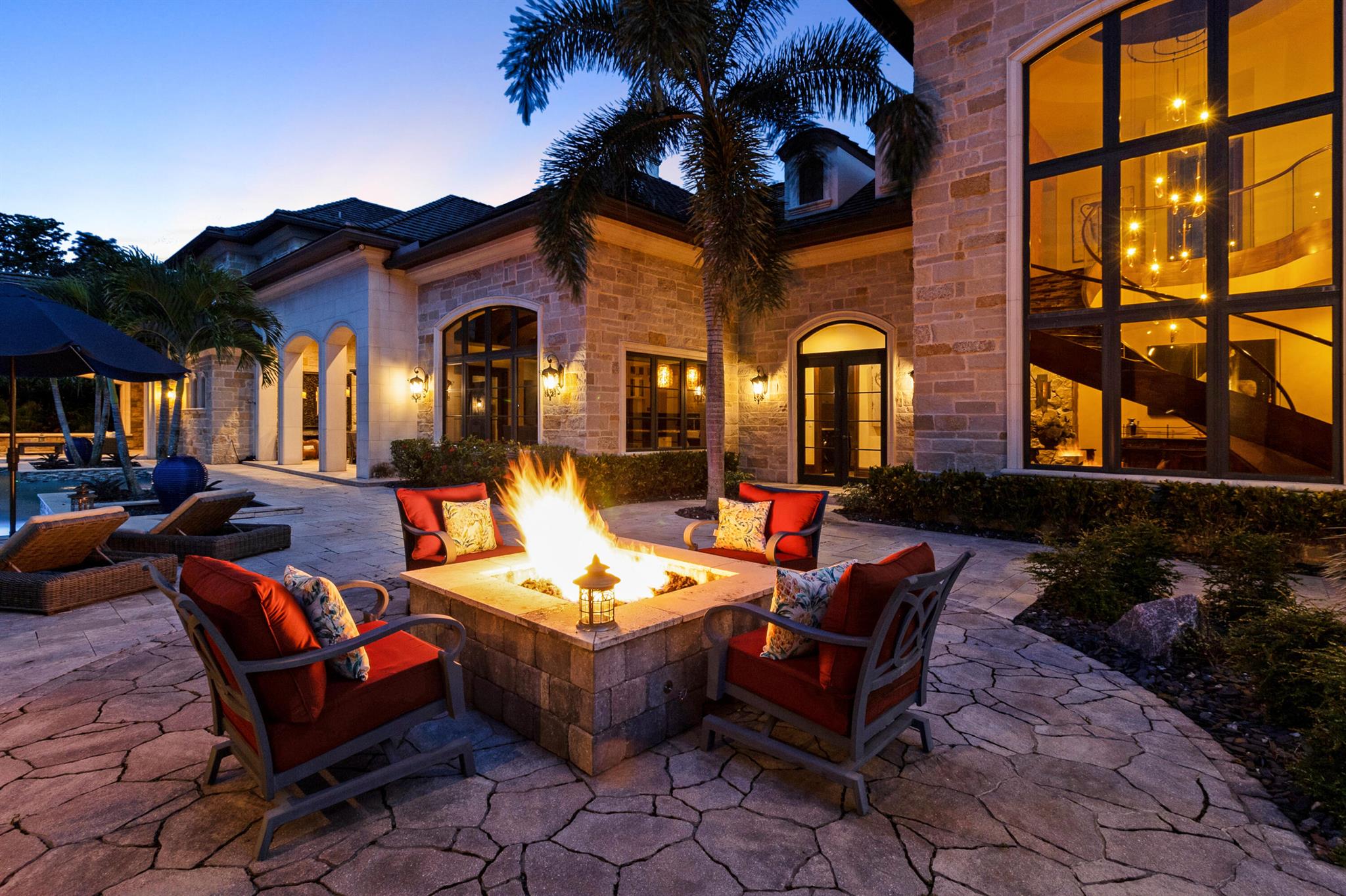 MAPLEWOOD - Residential