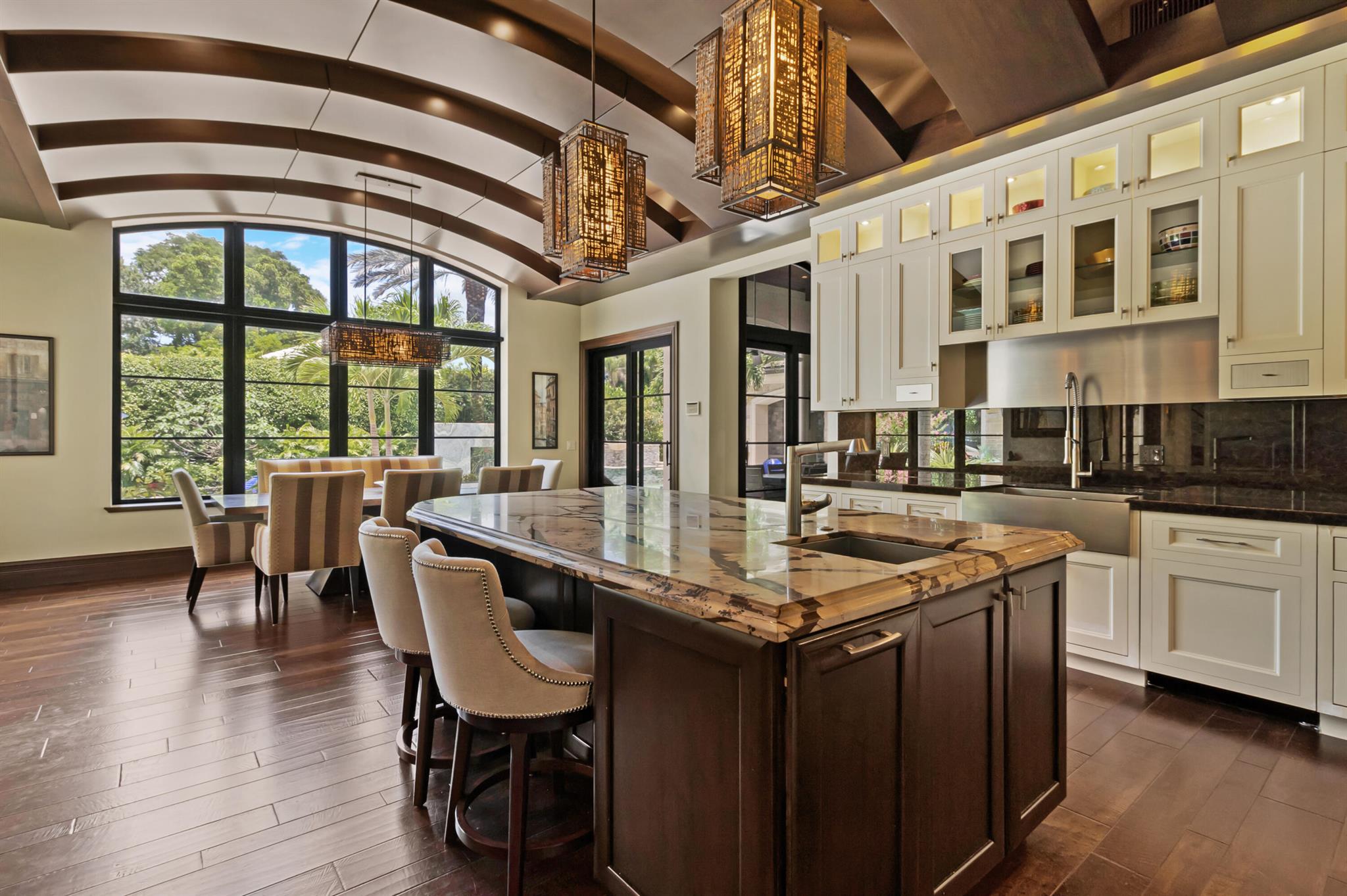 MAPLEWOOD - Residential