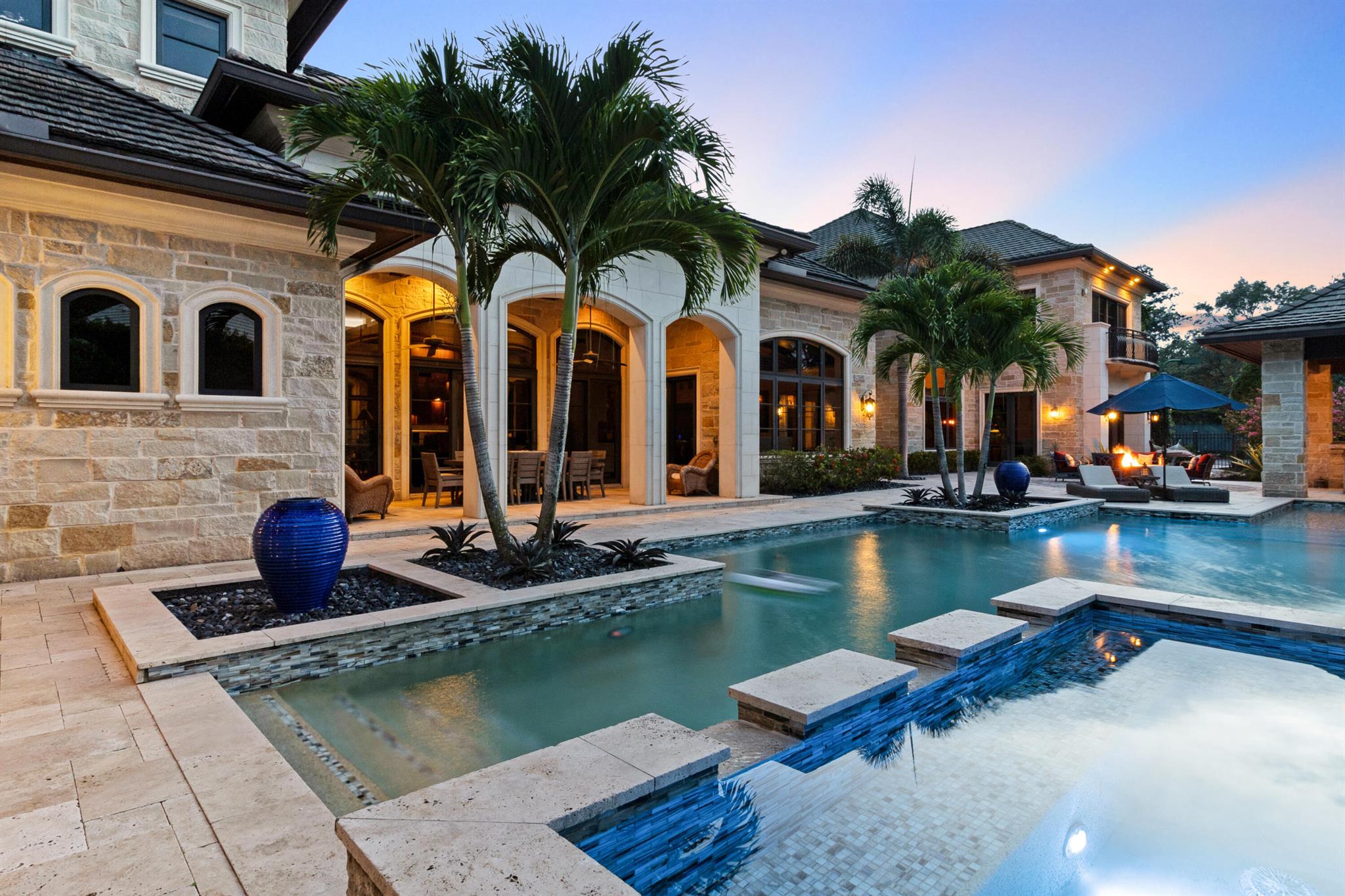 MAPLEWOOD - Residential