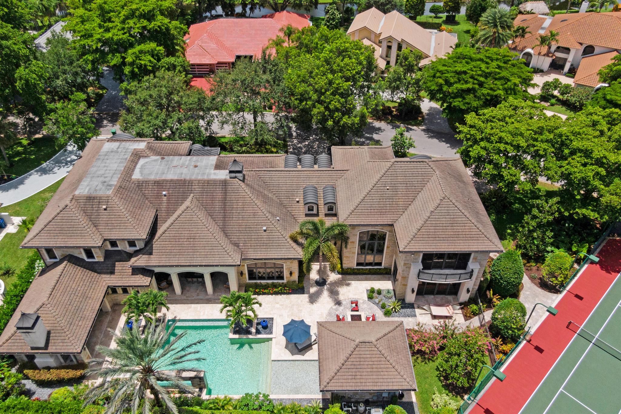 MAPLEWOOD - Residential