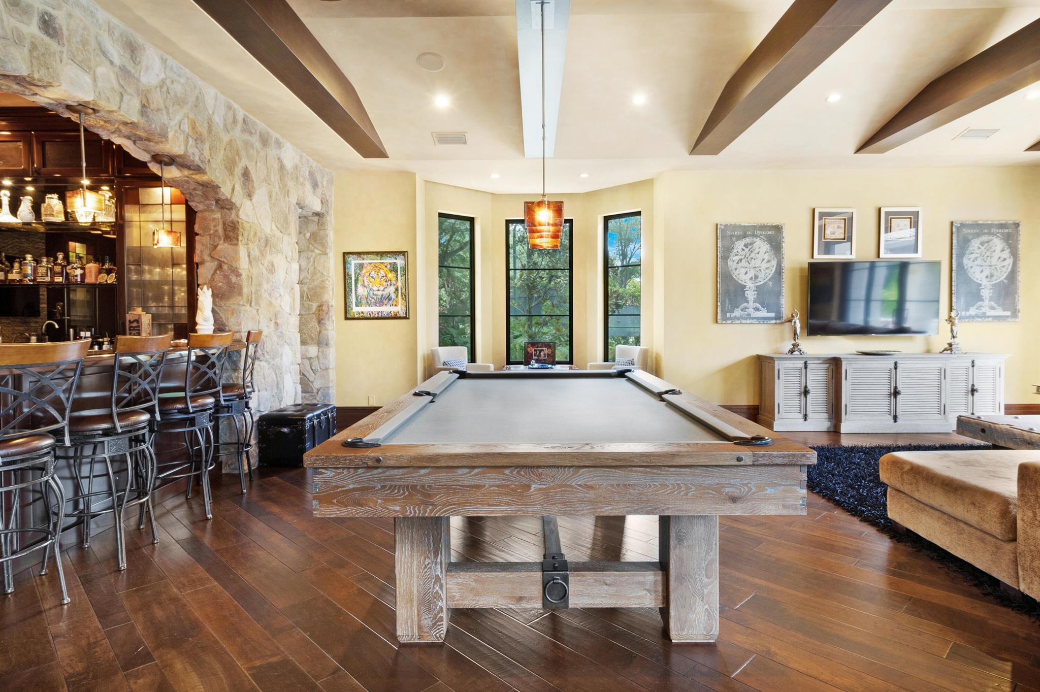 MAPLEWOOD - Residential