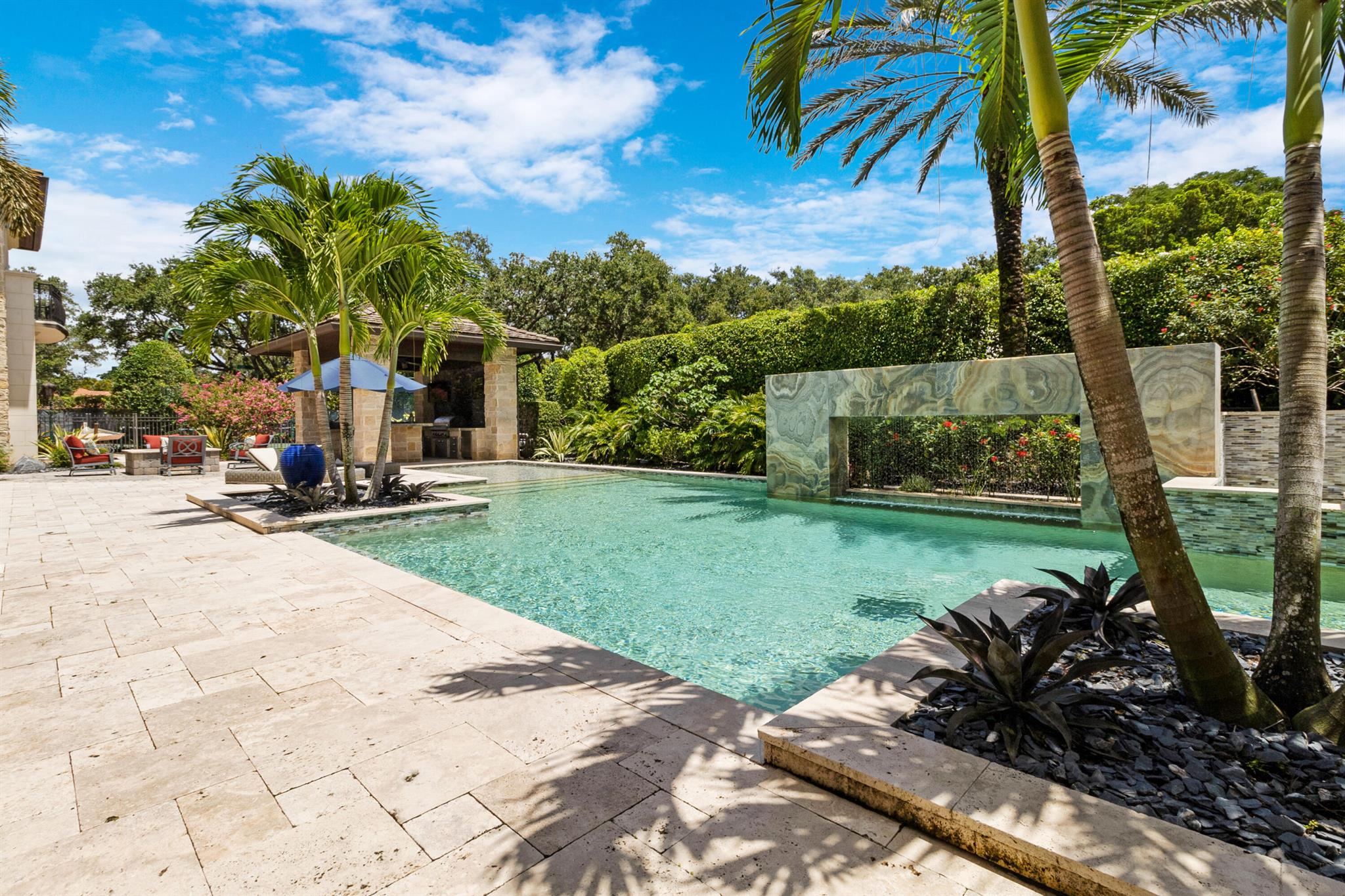 MAPLEWOOD - Residential