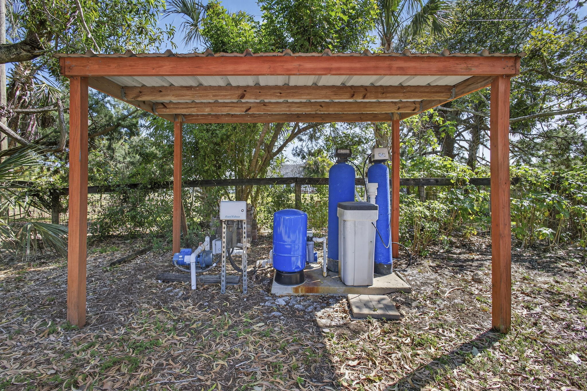 PALM BEACH LITTLE RANCHES EAST OF WELLINGTON - Residential