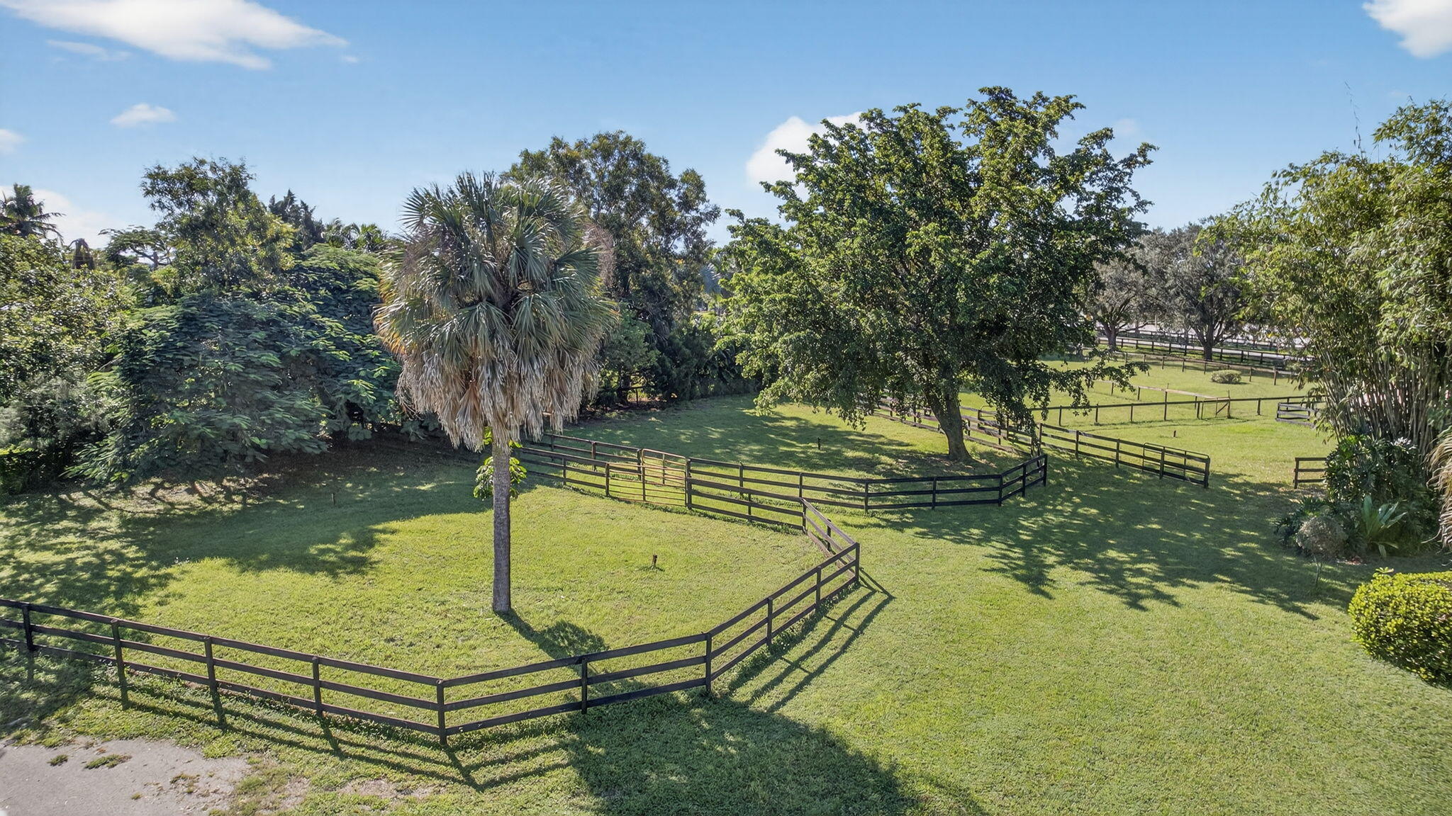 PALM BEACH LITTLE RANCHES EAST OF WELLINGTON - Residential