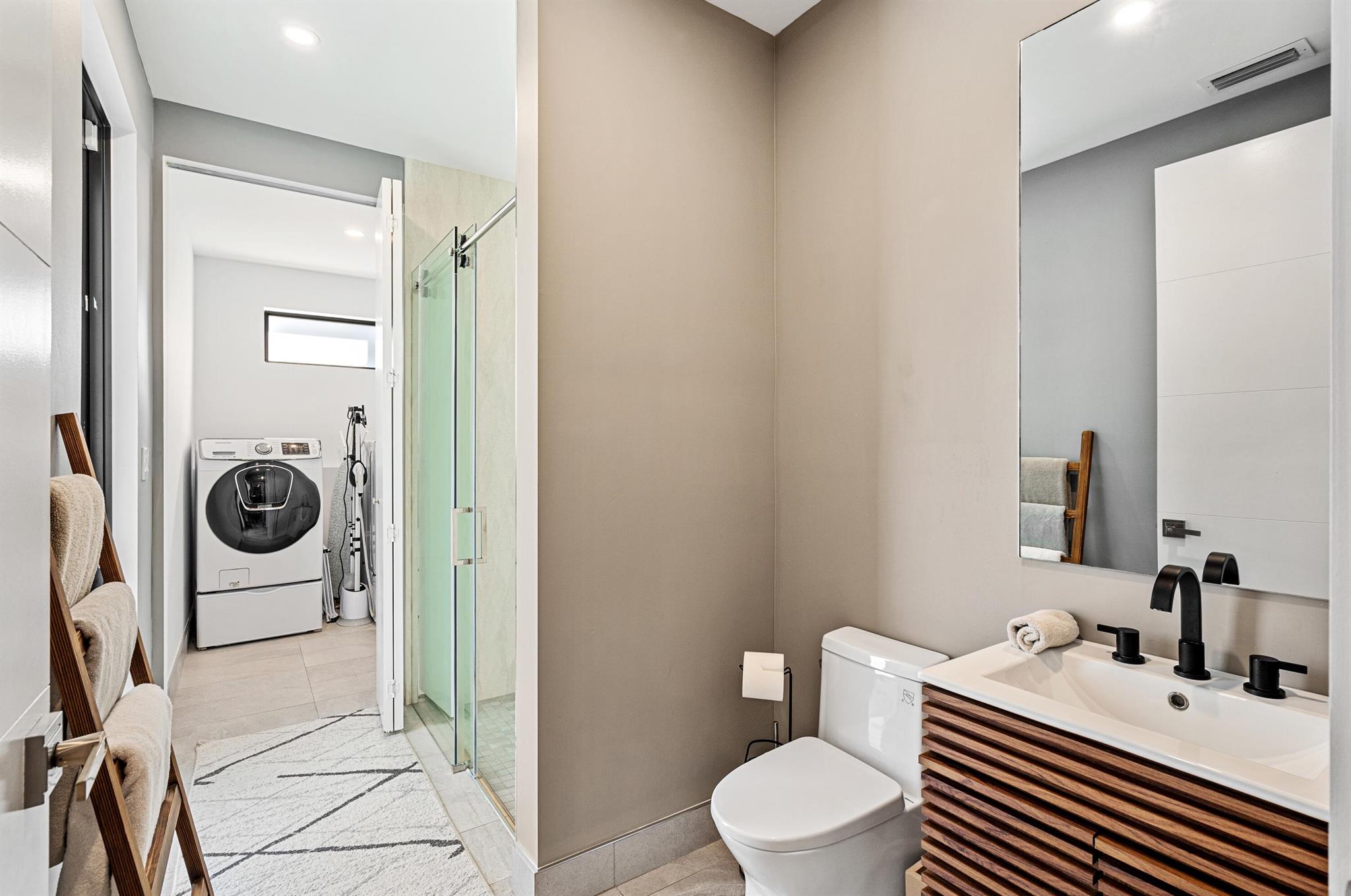 Tunison Palms - Residential