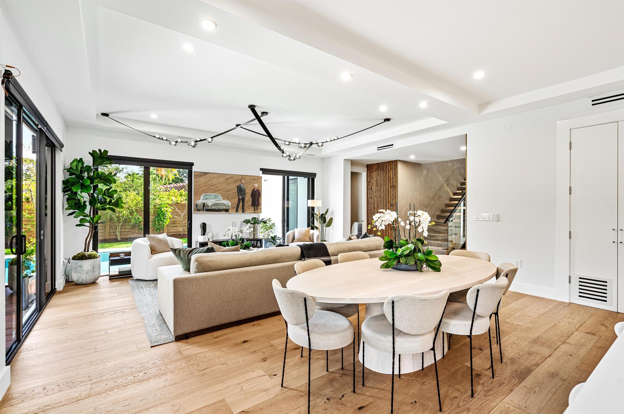 Tunison Palms - Residential