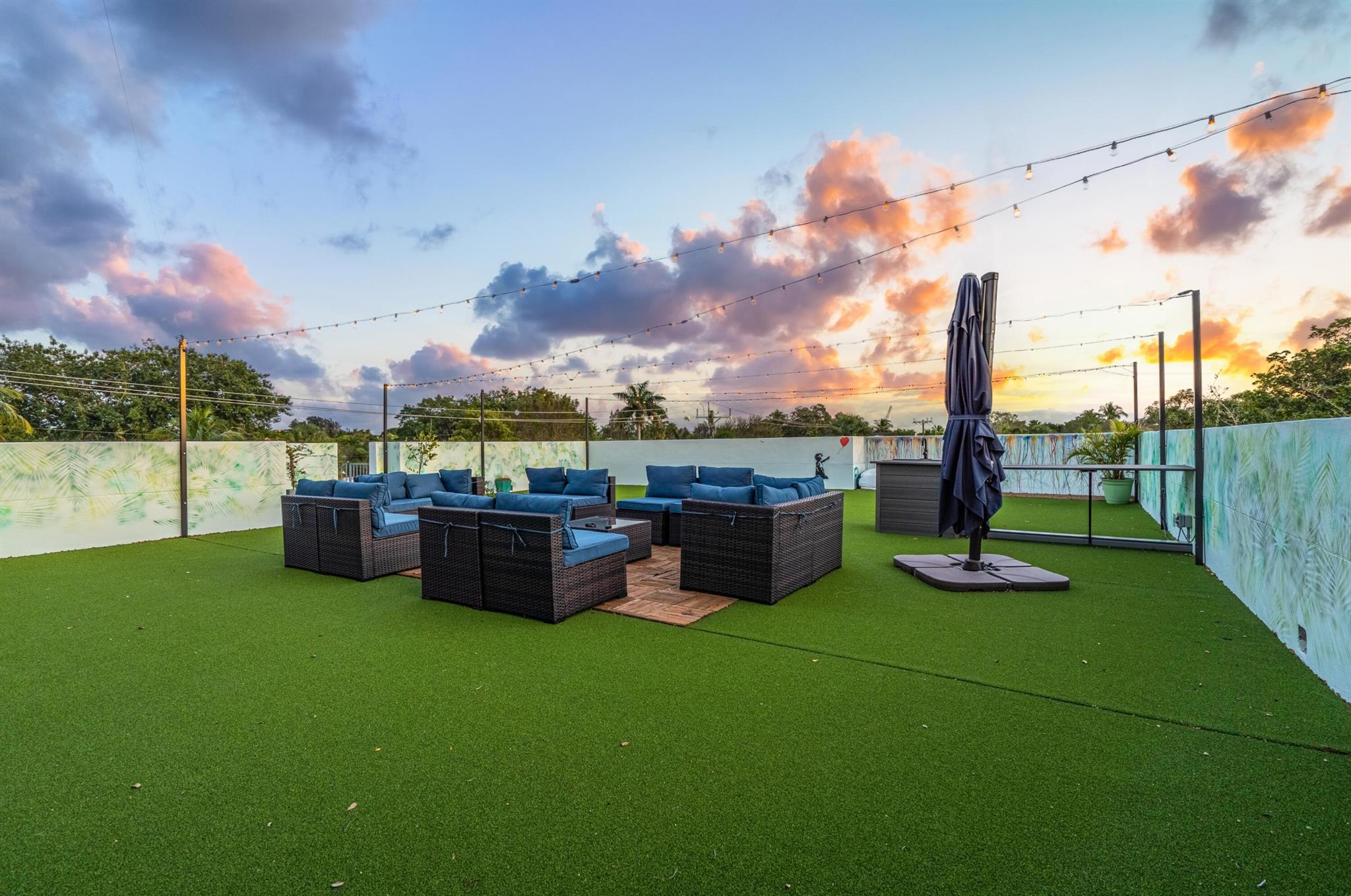 Tunison Palms - Residential