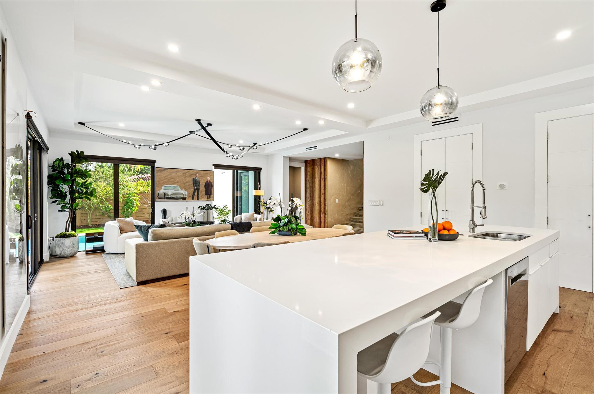 Tunison Palms - Residential