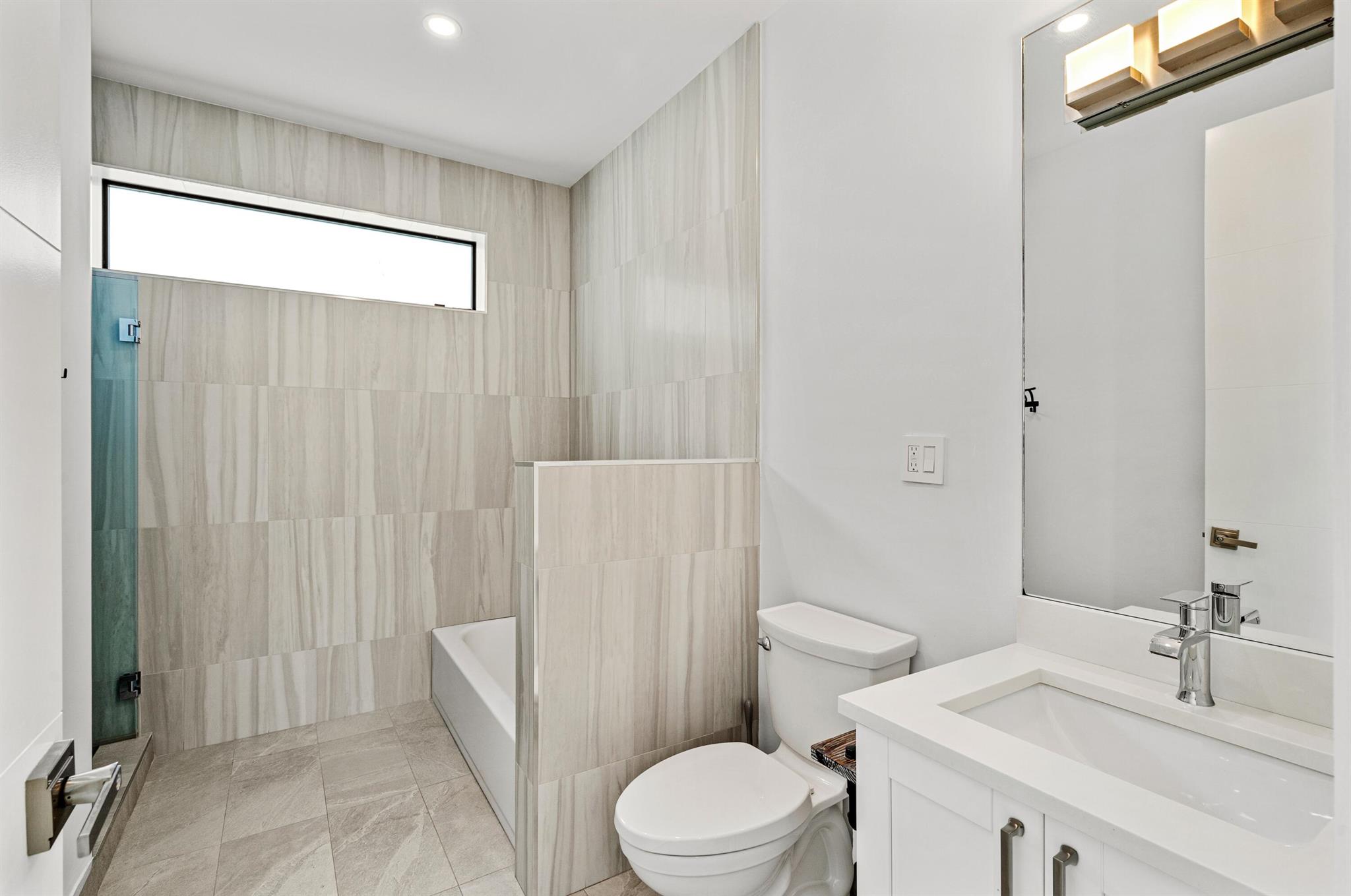 Tunison Palms - Residential